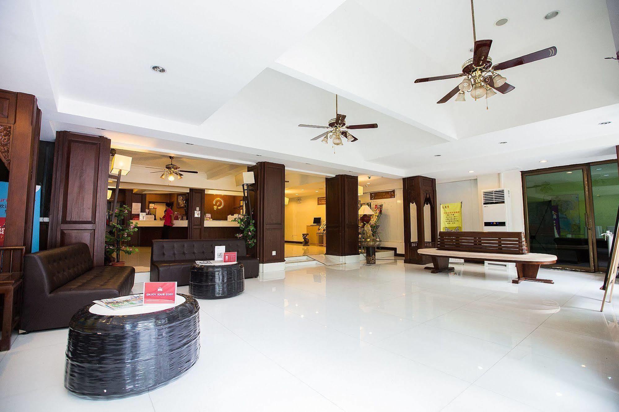 Chiang Roi 7 Days Hotel