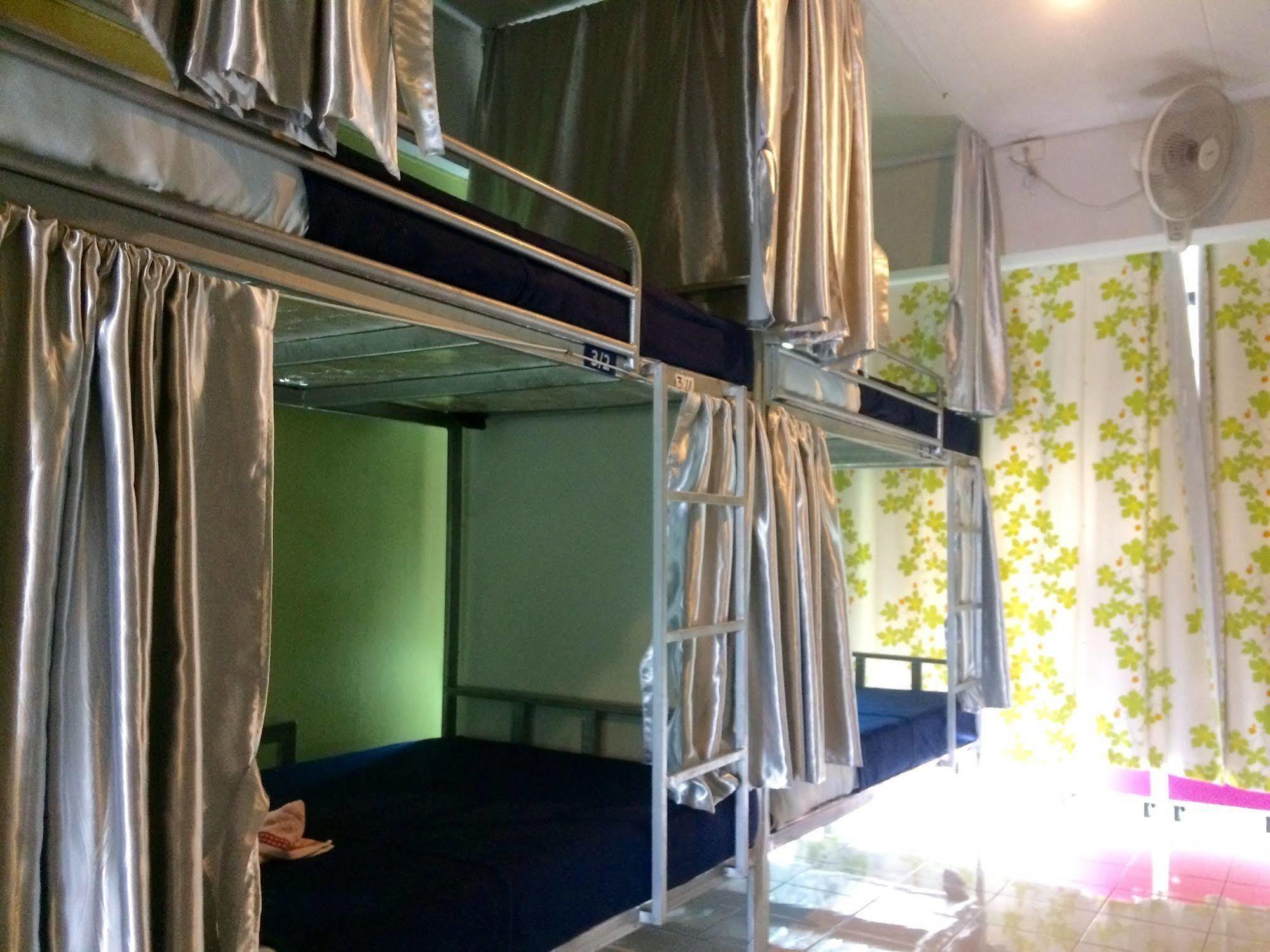 I-smile & U2 Hostel Chiang Mai
