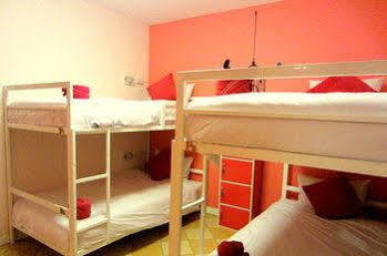 Finlay House Hostel *