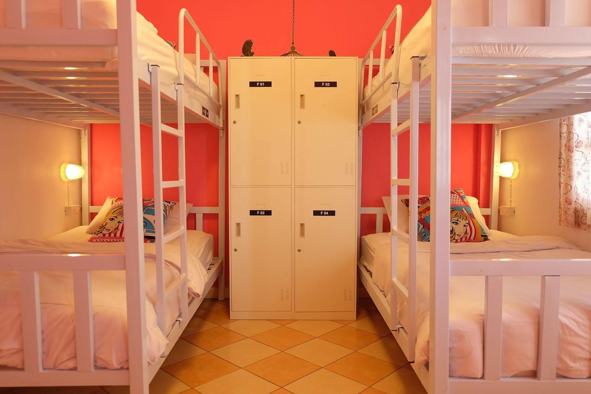 Hostel Finlay House
