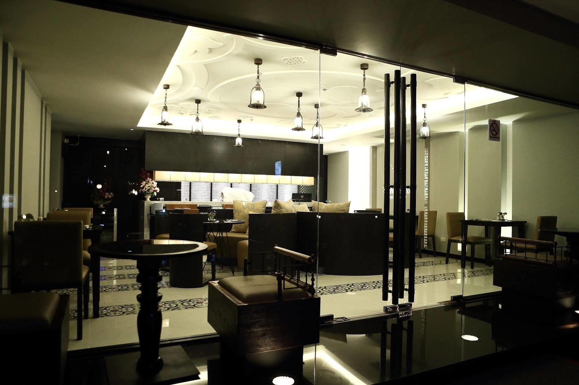 De Chai Oriental Nimman - Sha 4*