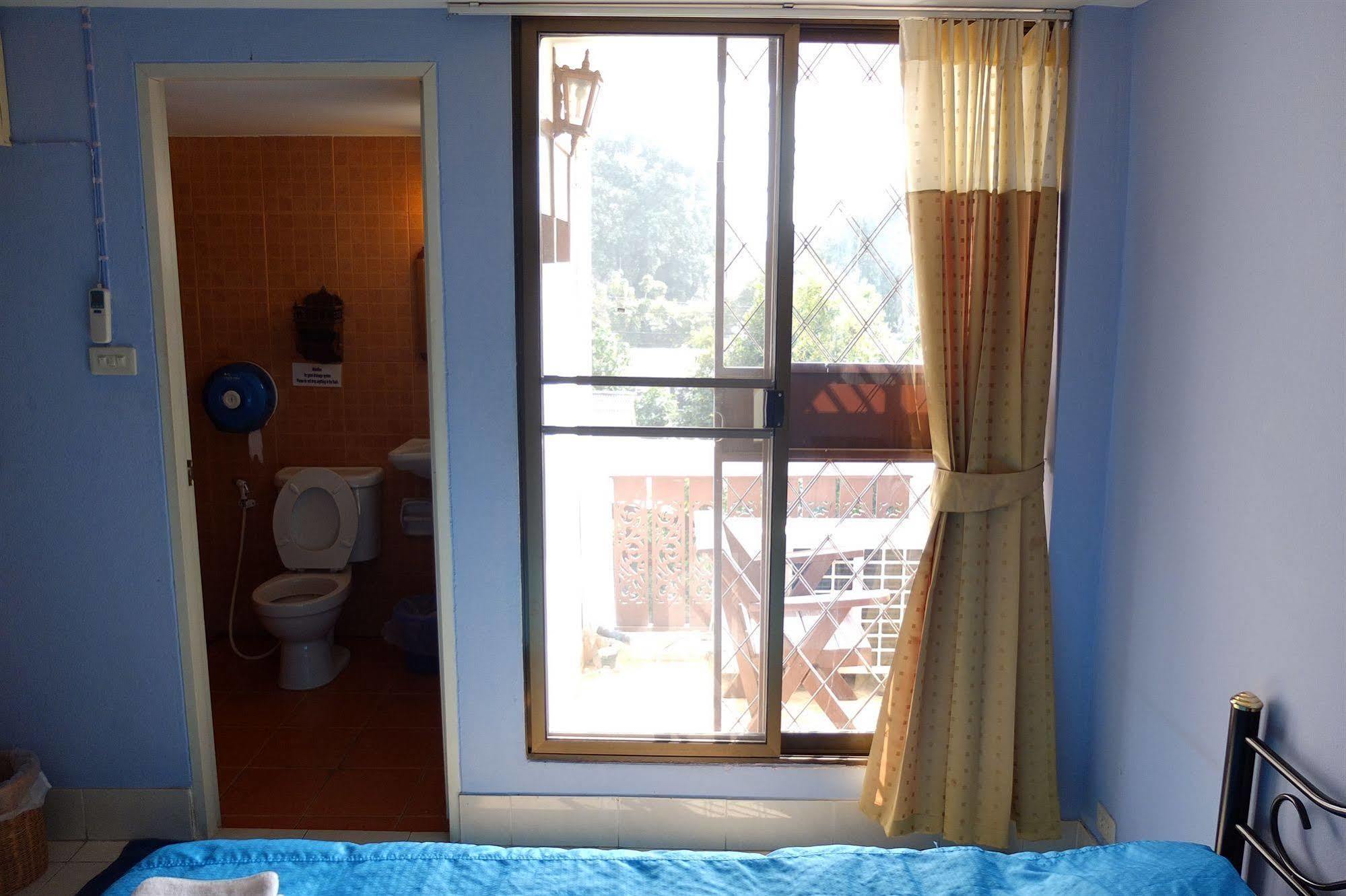 Guest house Bow Chiangmai House 2*