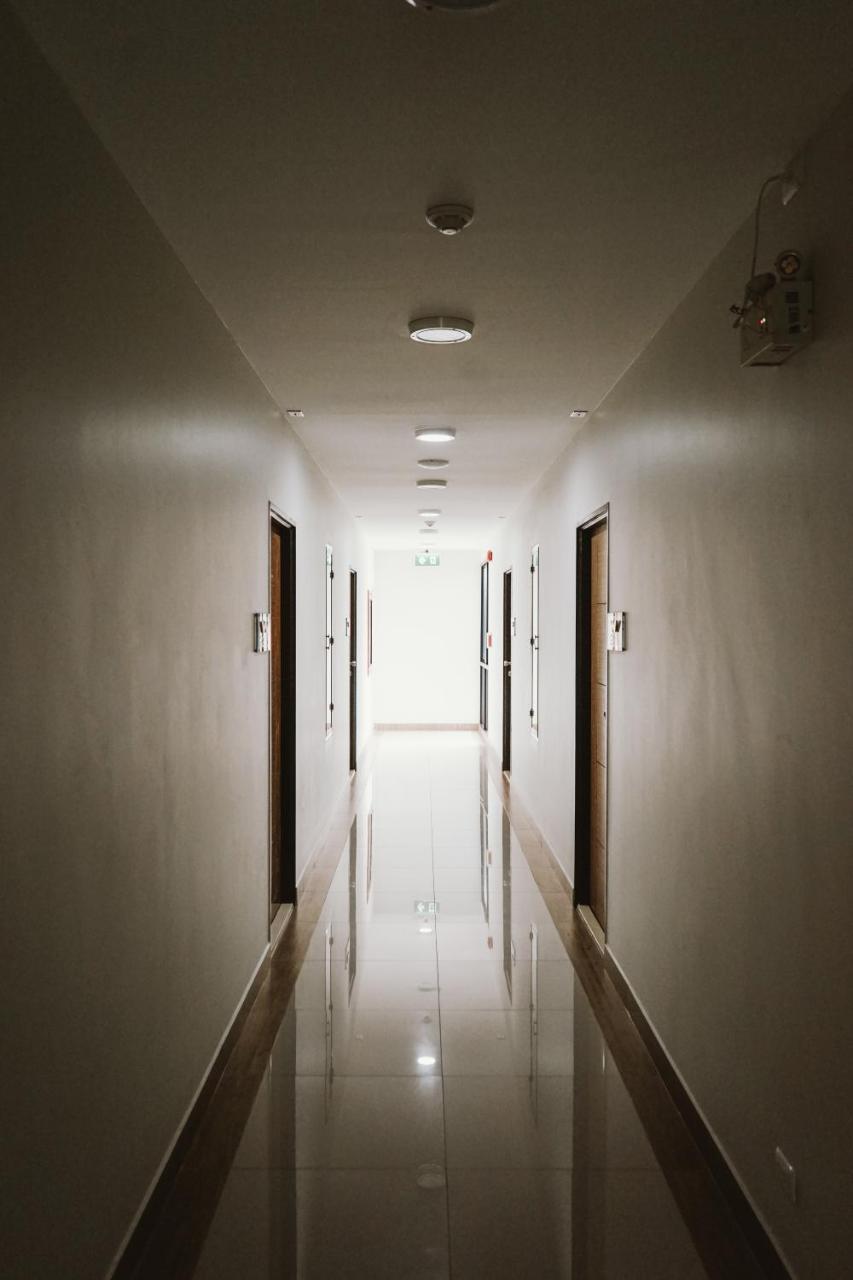 Apartment Wliving