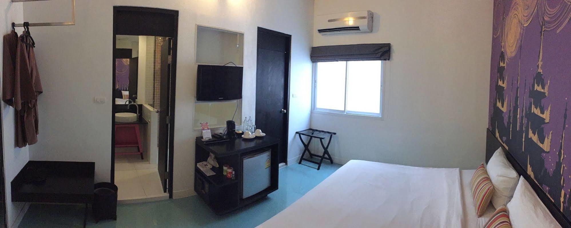 Hotel Navinda Chiangmai 3*