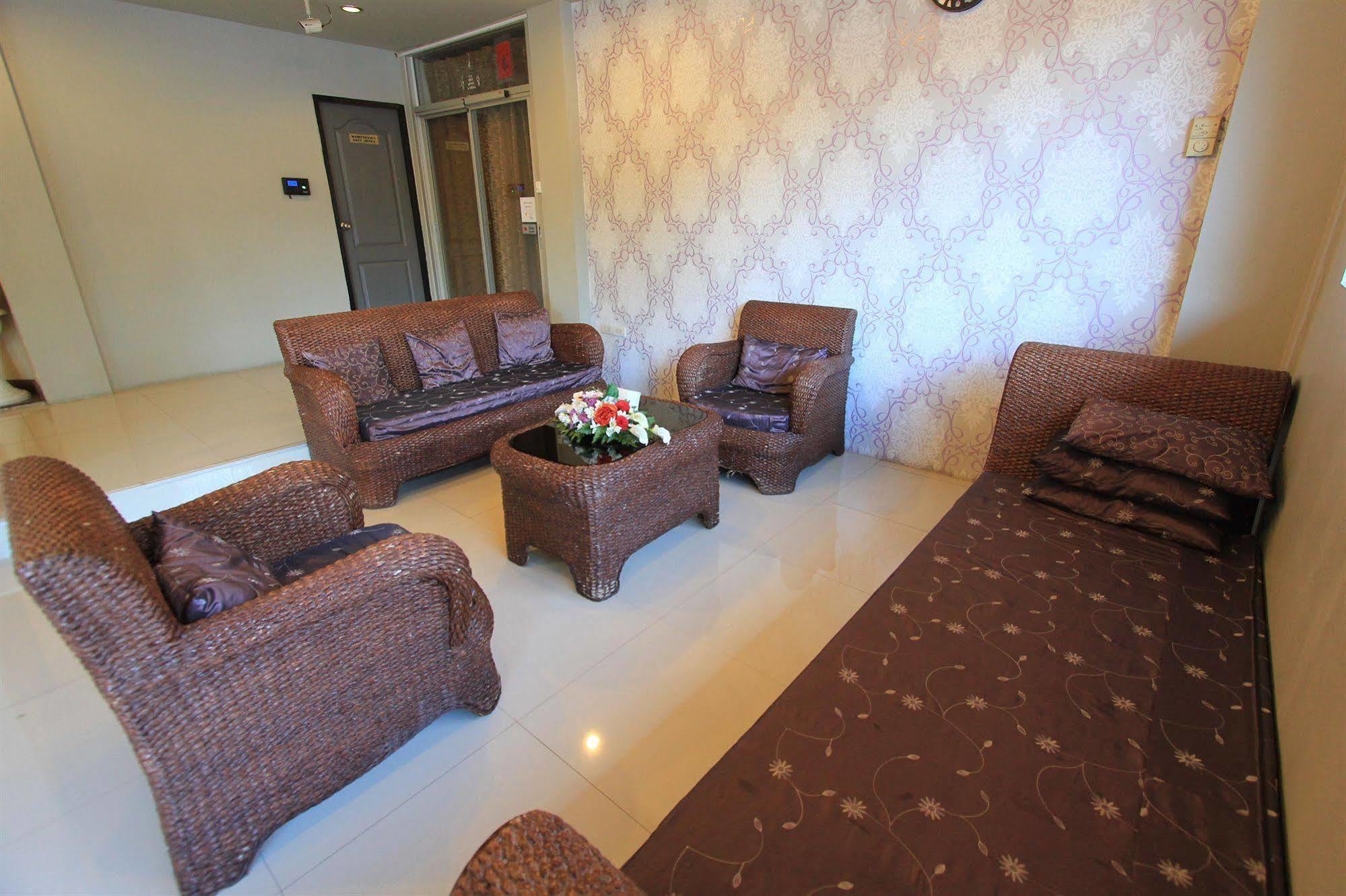 Inspire House Hotel Chiang Mai
