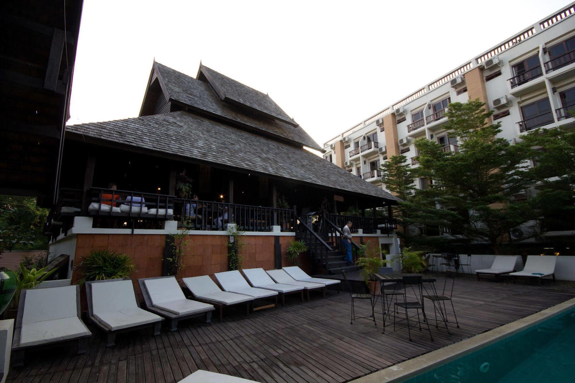 Rainforest Chiangmai Hotel