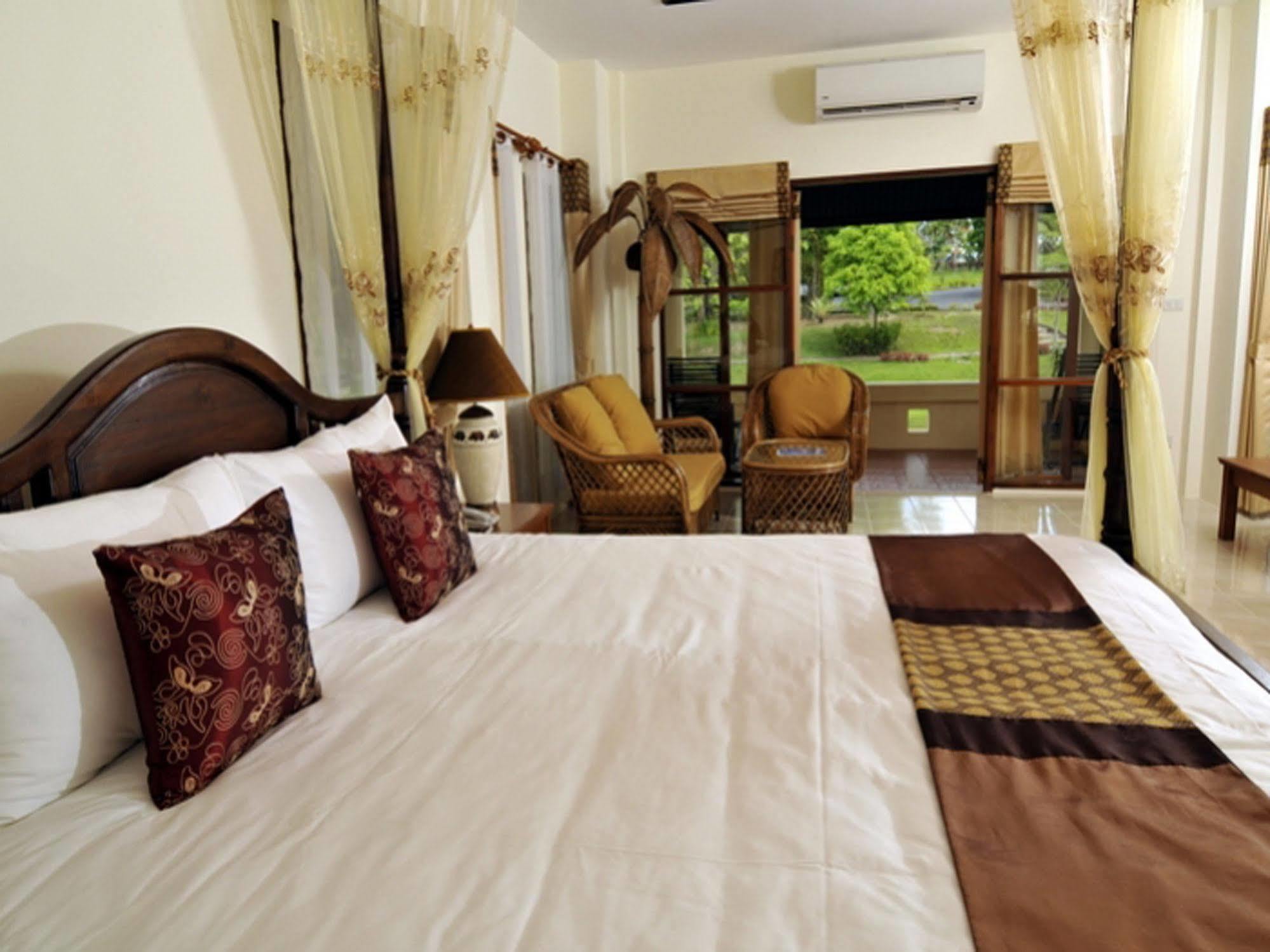 Resort Suansawan 4*