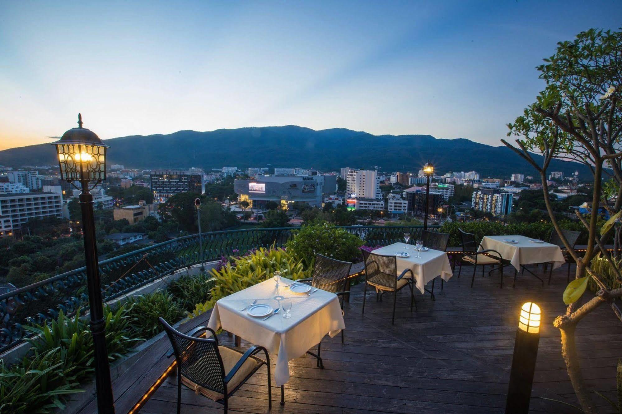 Hotel Furama 4*