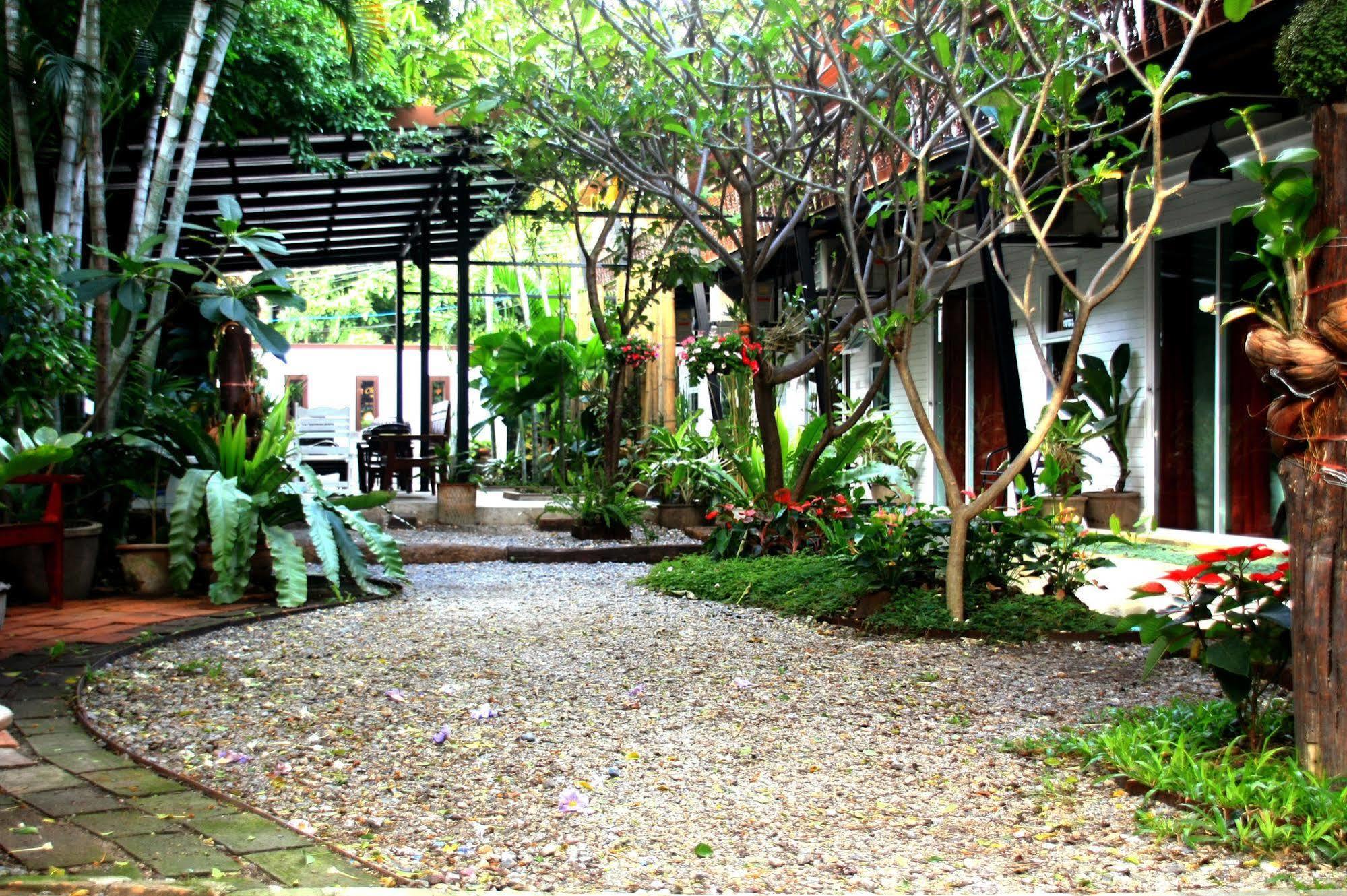 Ganesha House Hotel