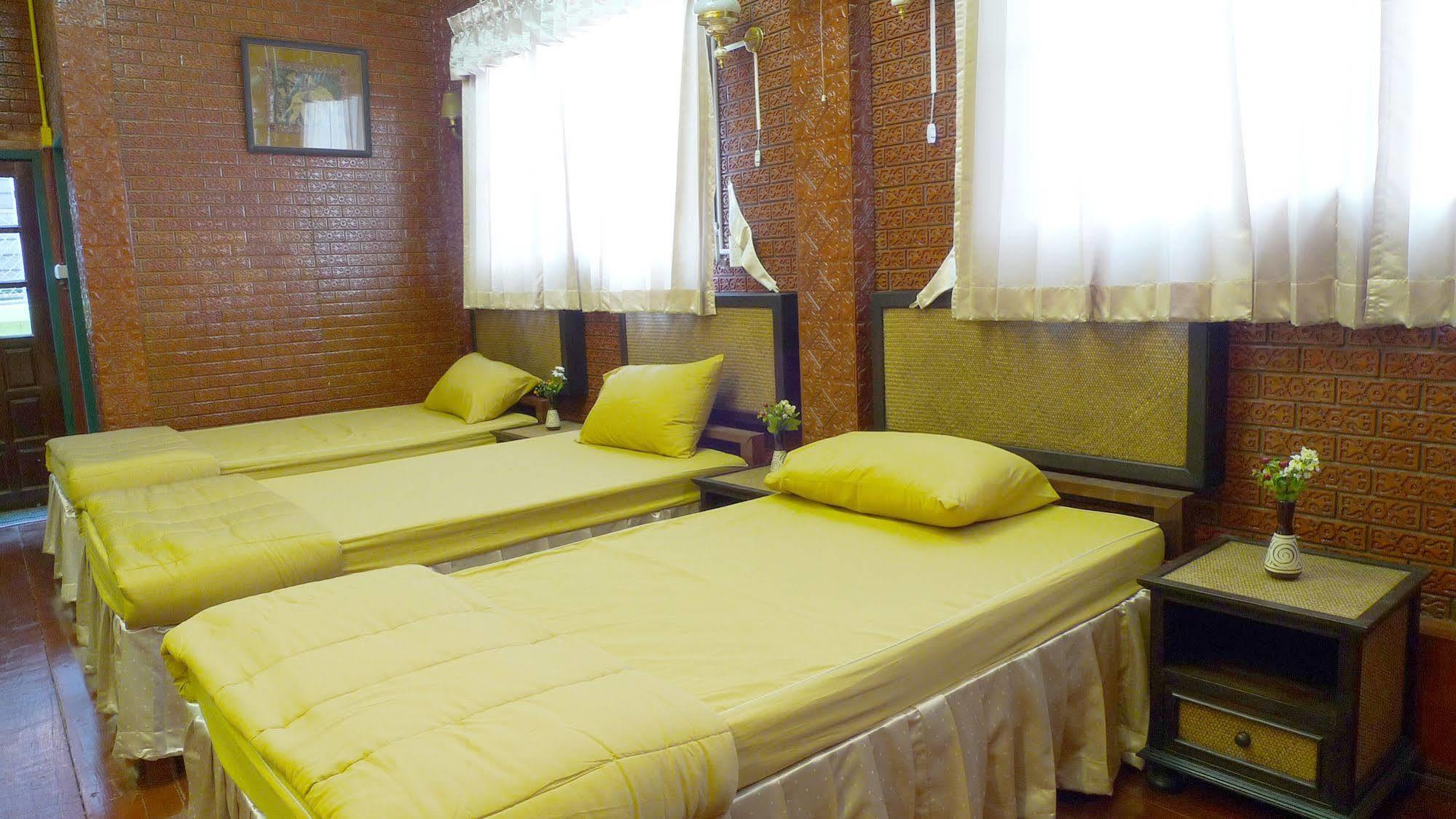 Baan Kaewta *