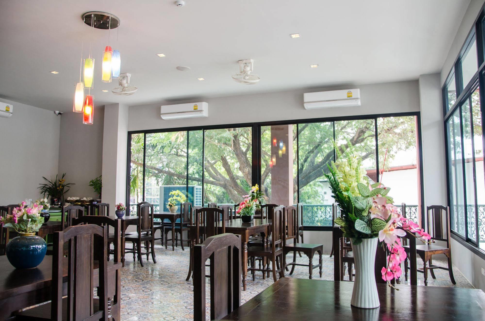 Inn The Sun Terrace Chiang Mai