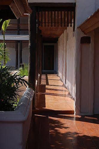 Korbhun Khinbua Hotel