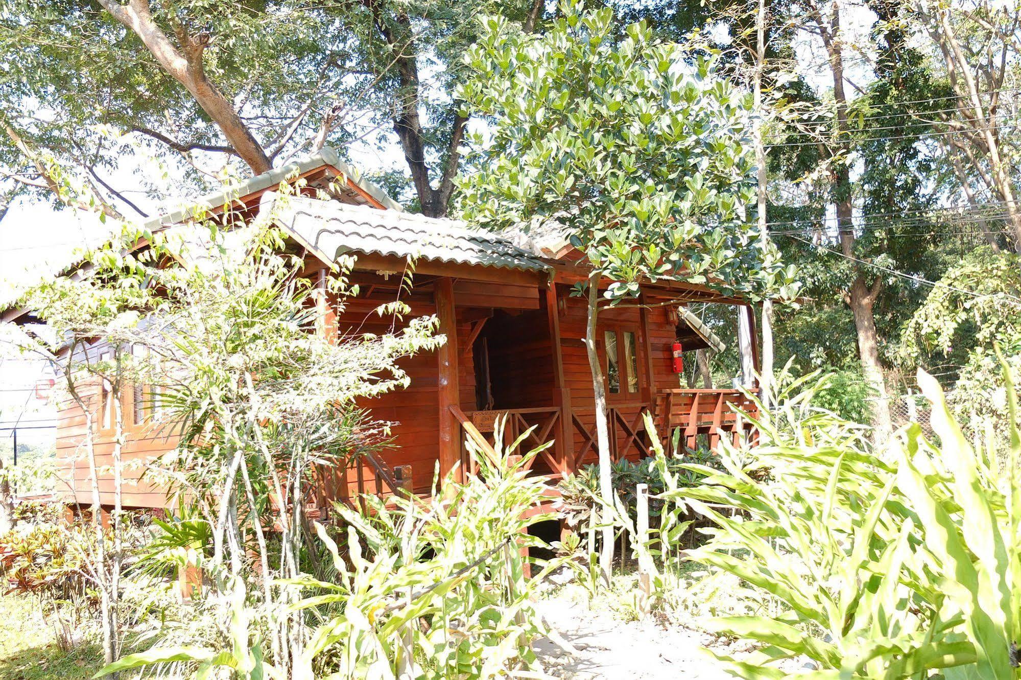 Tempat peranginan Tianna Garden Village 3*