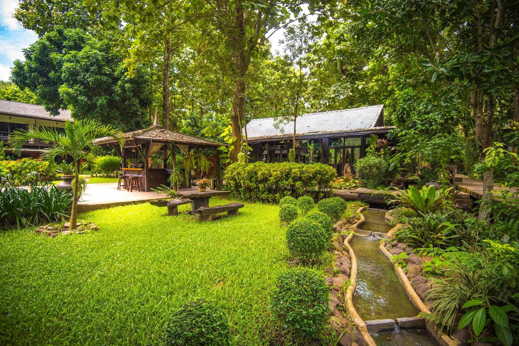 E-outfitting Doikham Resort