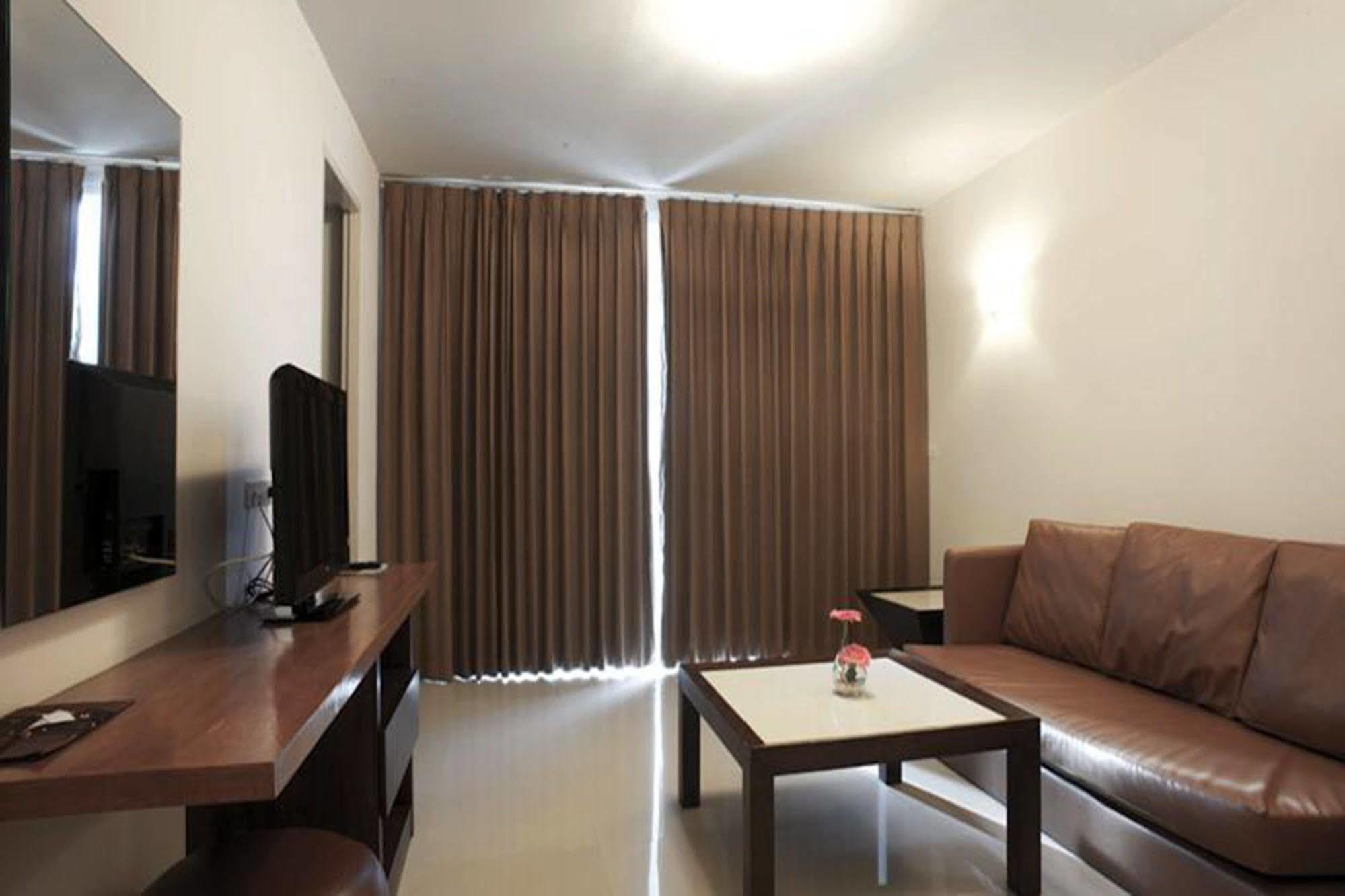 Hotel B2 Premier & Chiang Mai