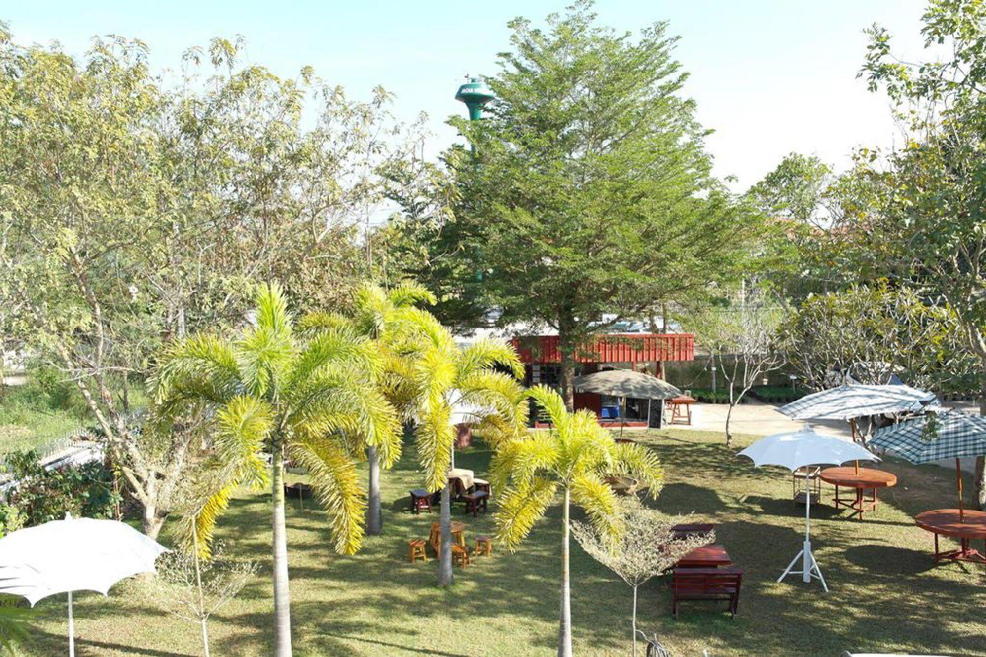 Rachaherb Gardens