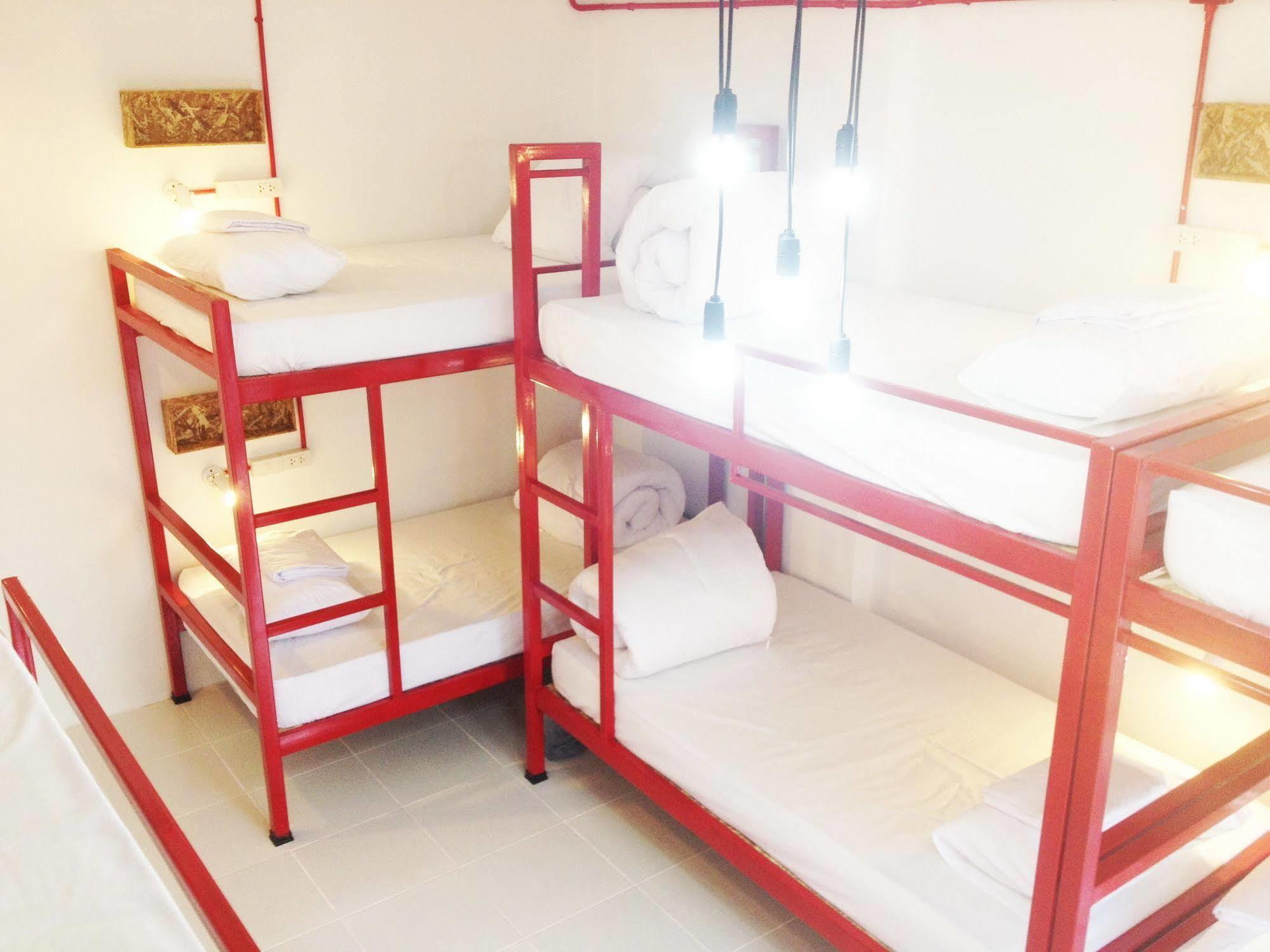Hostel Safe And Sound