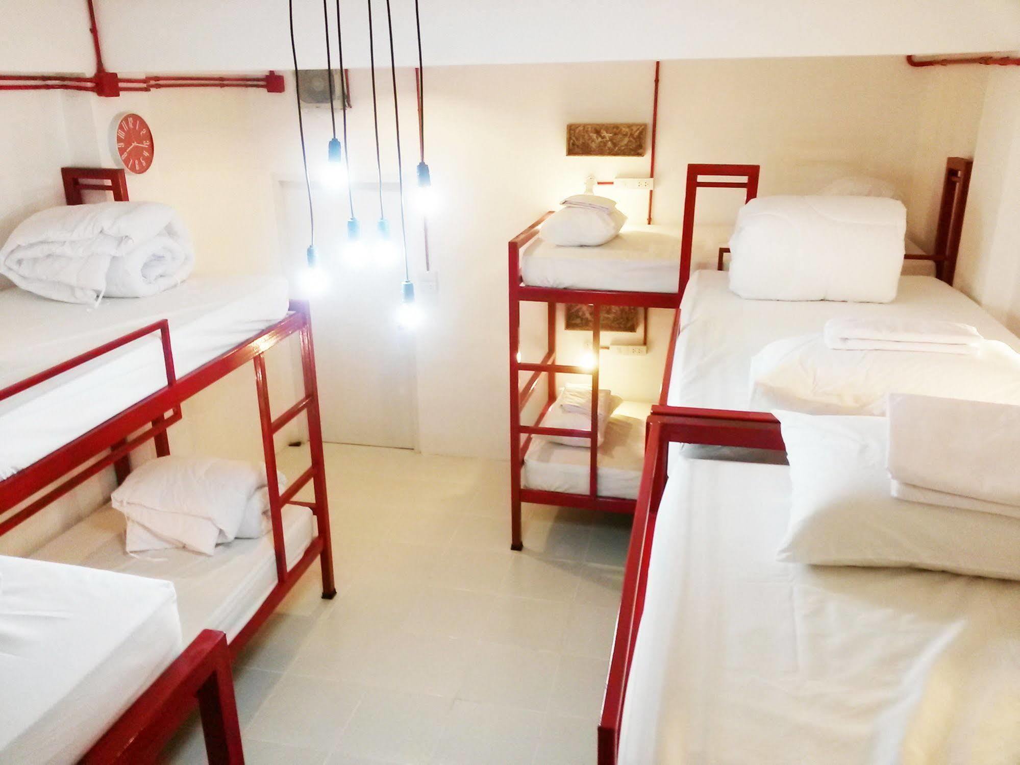 Safe And Sound Hostel Chiang Mai