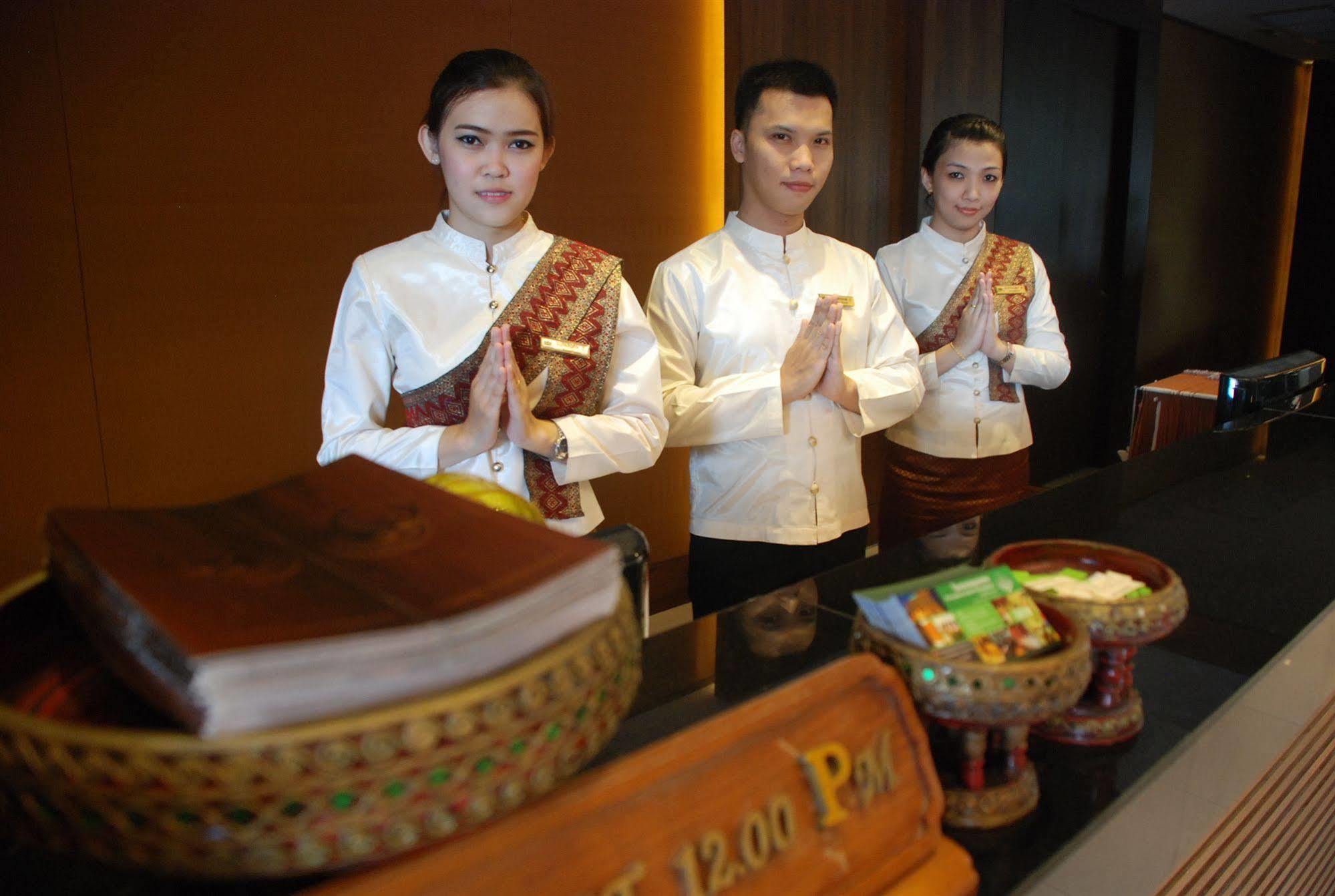Group Hotel
