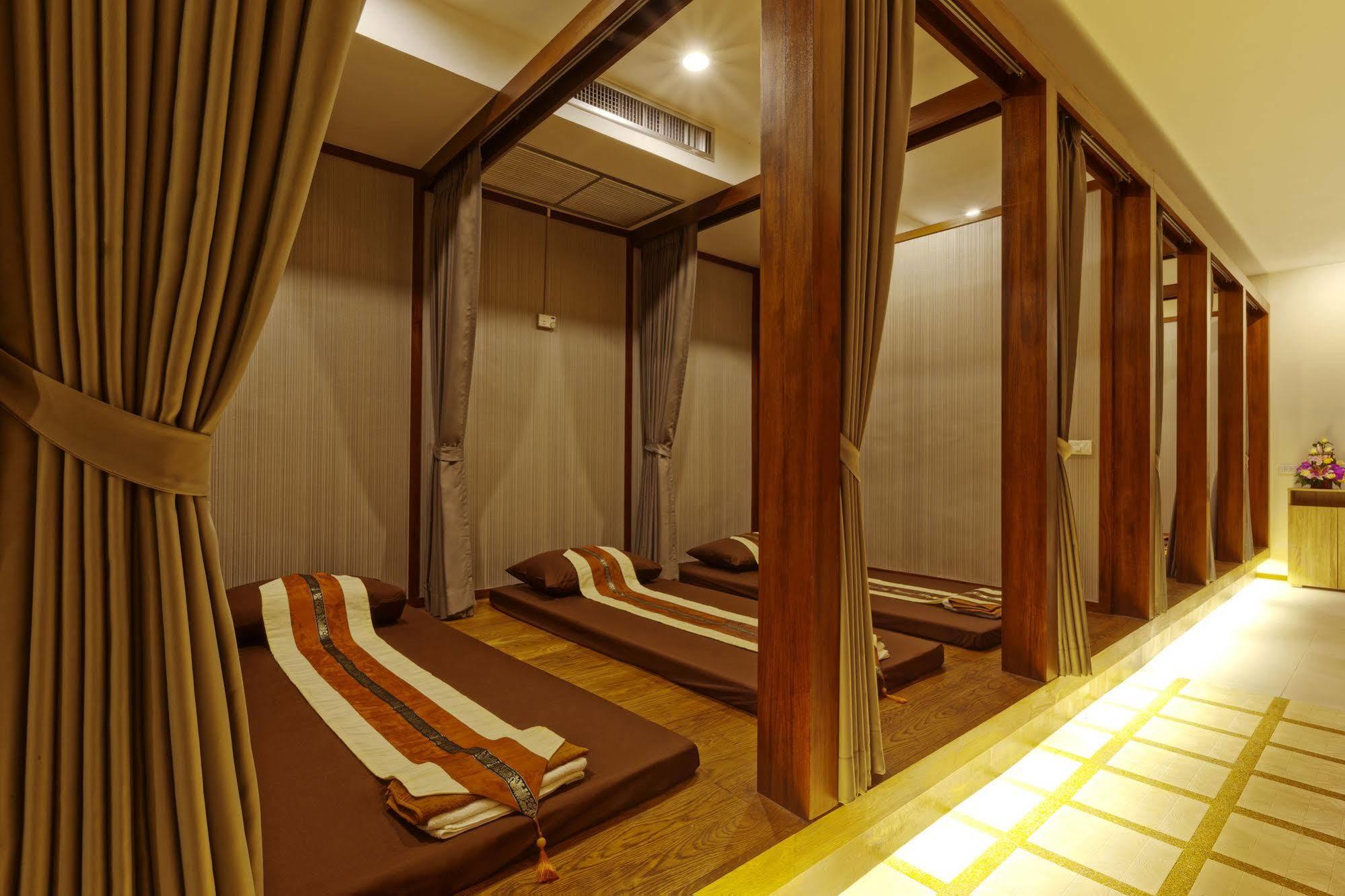 Group Hotel Chiang Mai