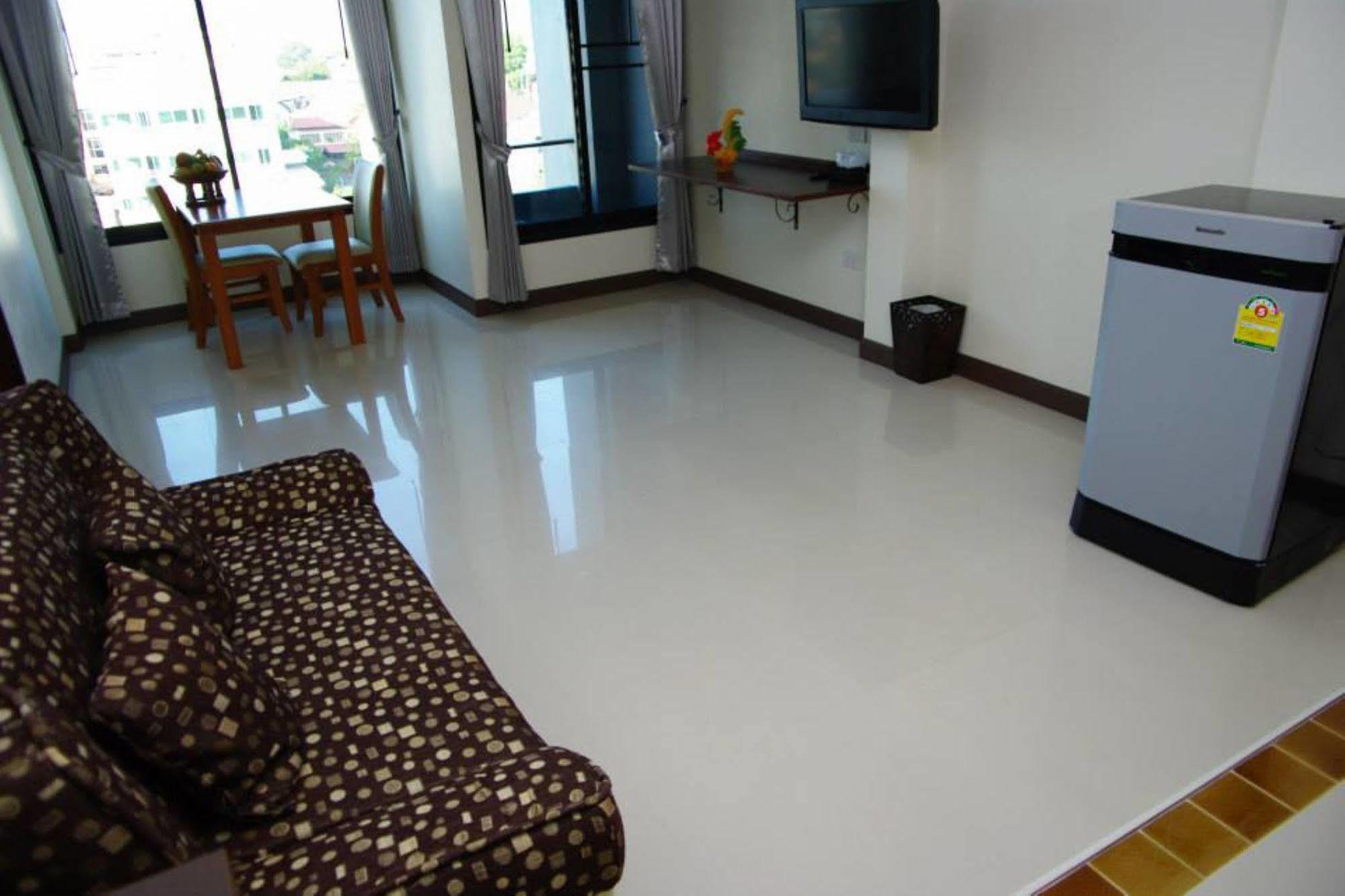 Oyo 233 Sunshine House Hotel
