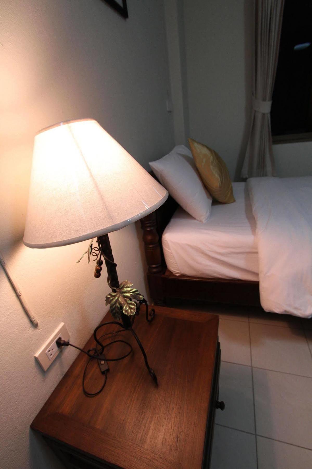 Rumah tetamu Baan Thalang @ *