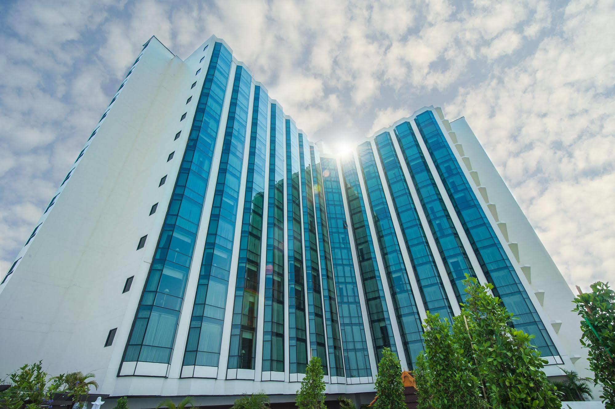 The Empress - Sha Extra Hotel