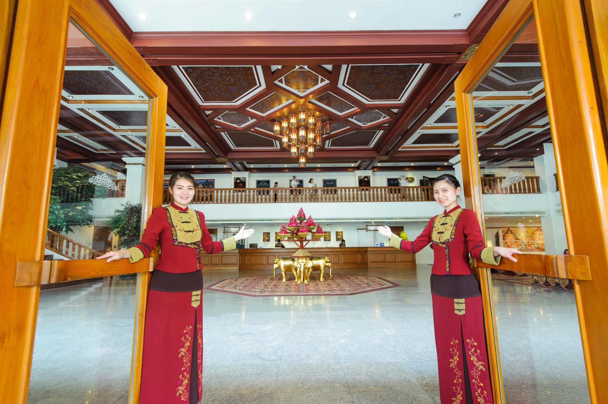 Hotel The Empress - Sha Extra 4*