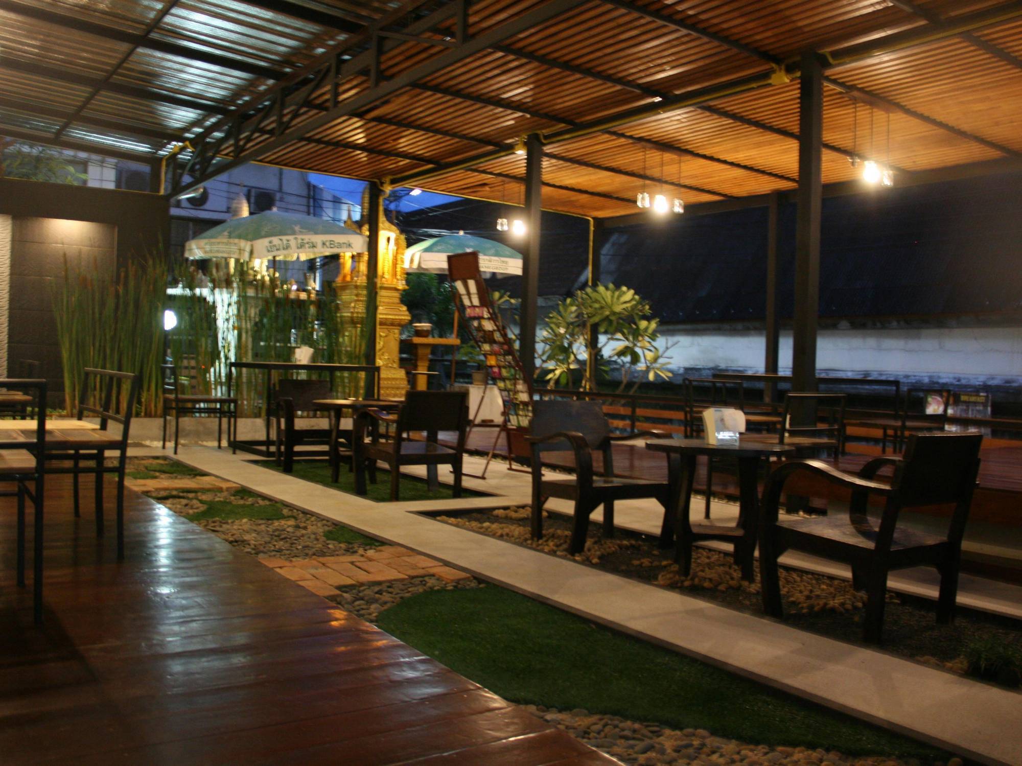 Thapaeplacehotel Hotel 3*