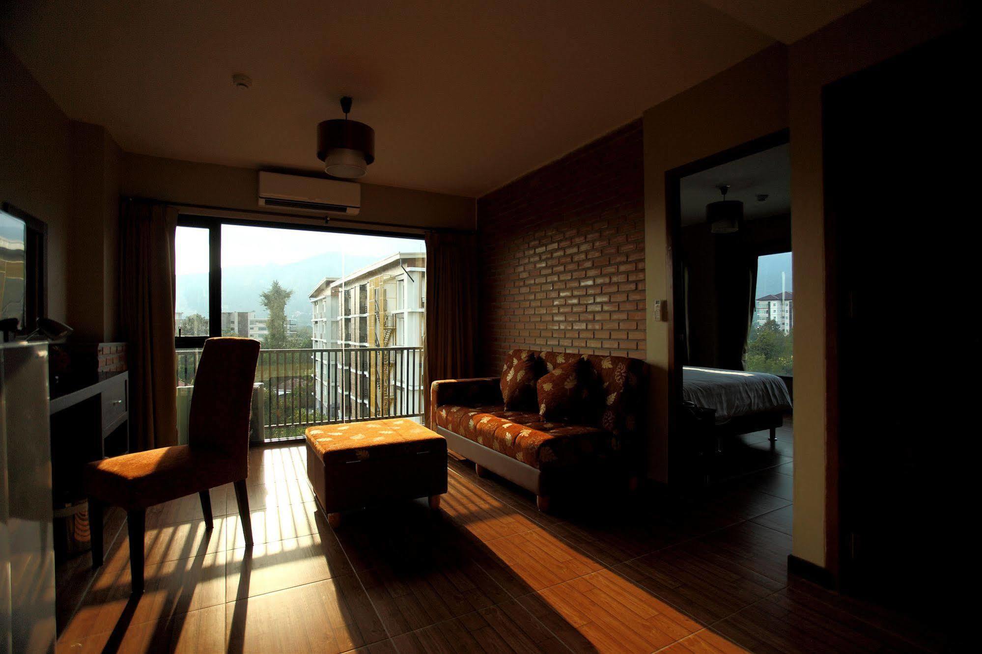 Hotel We Valley 3*