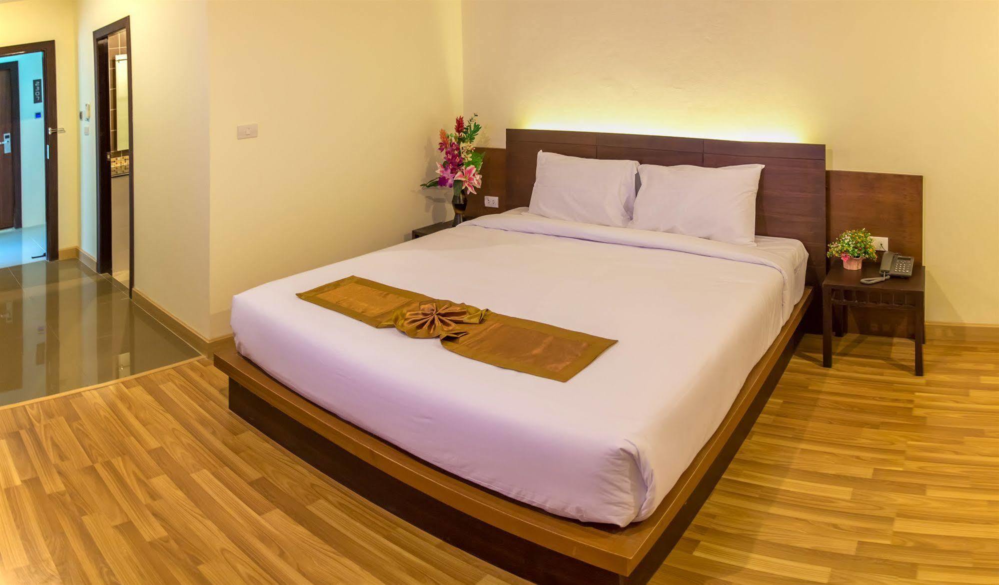 Pangviman Place Resotel Sha Chiang Mai