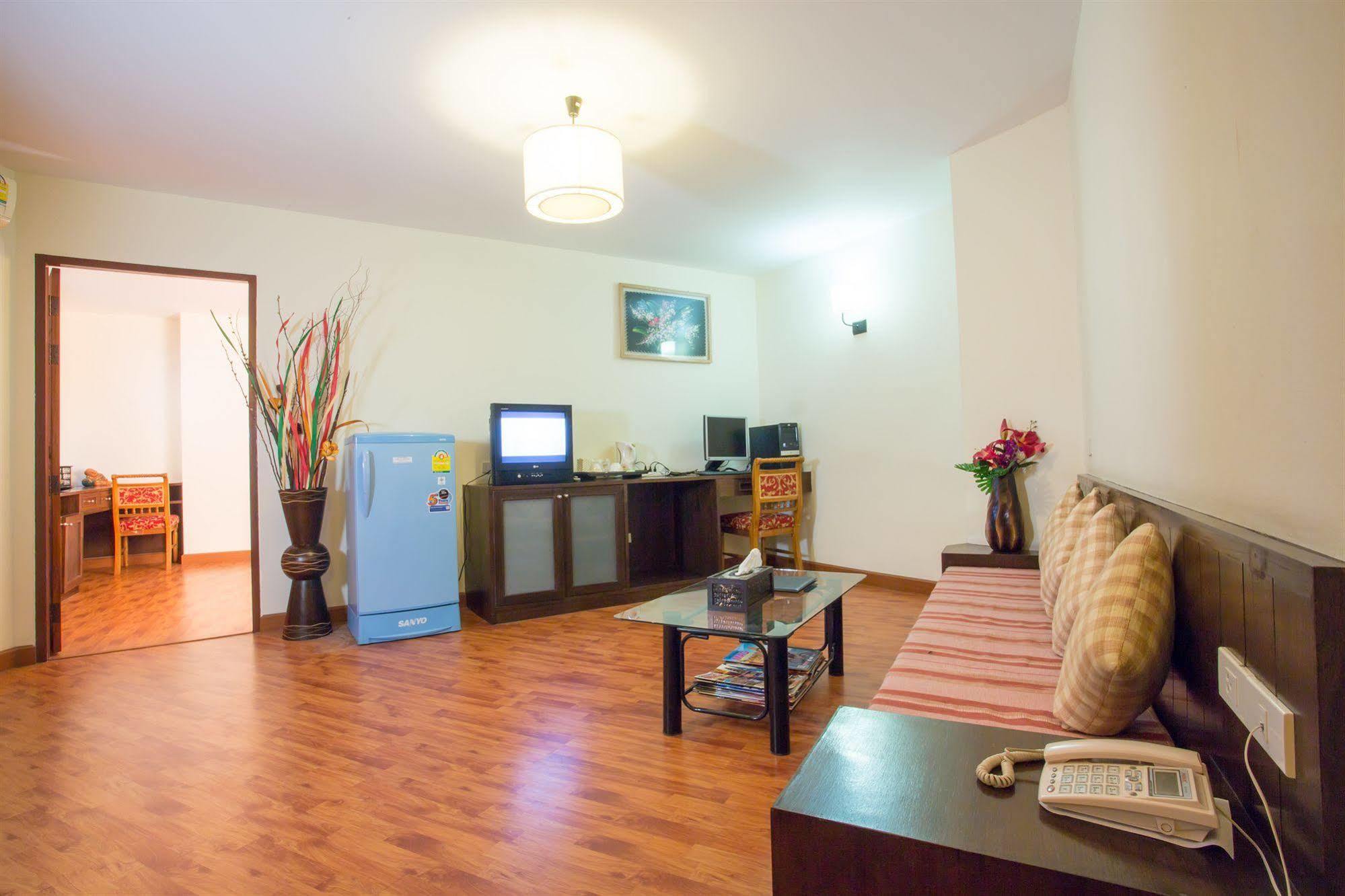 Hotel Pangviman Place Resotel Sha