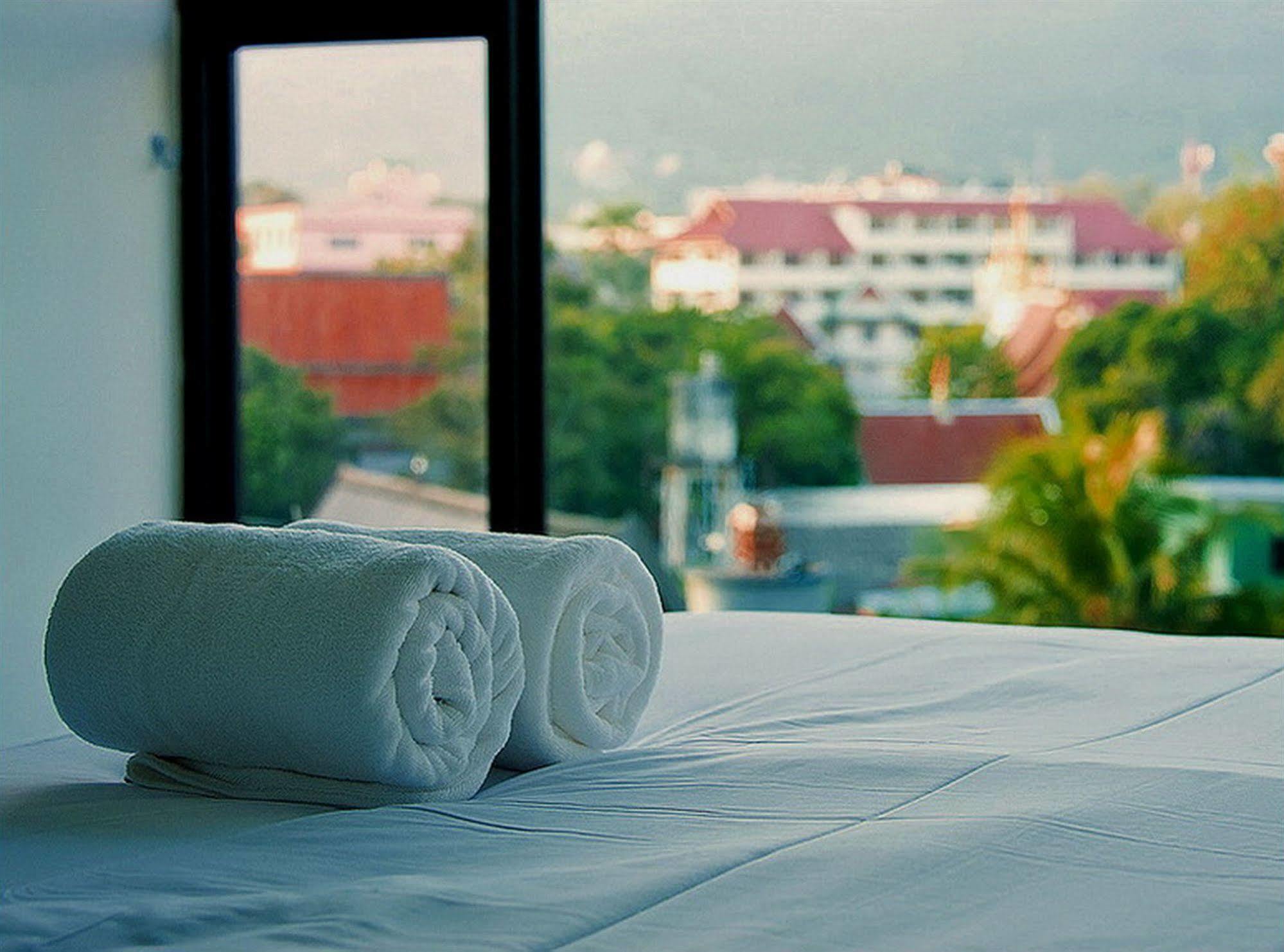 Bed Changkian - Adults Only Hotel