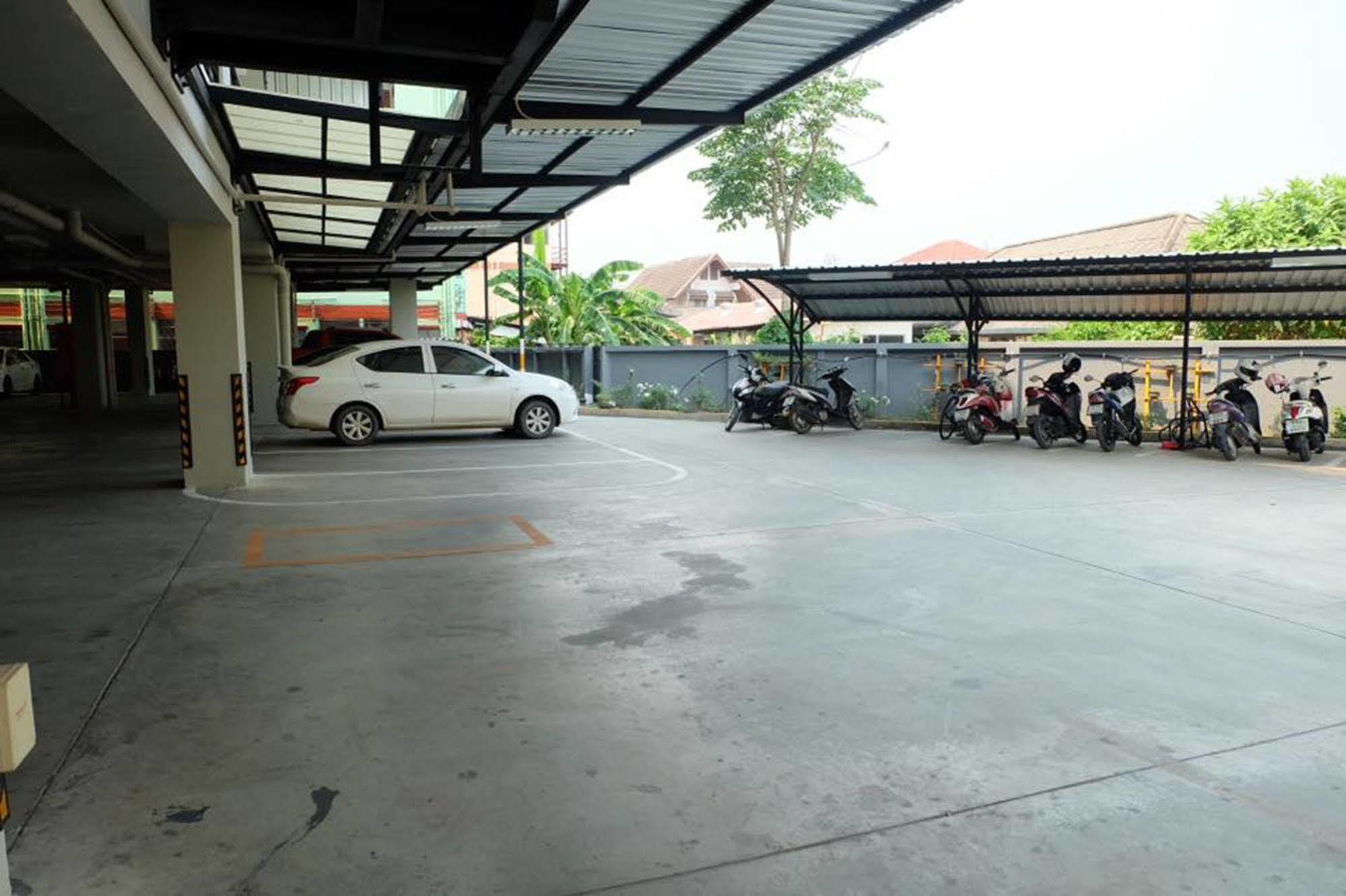 Aparthotel Sg Chiang Mai