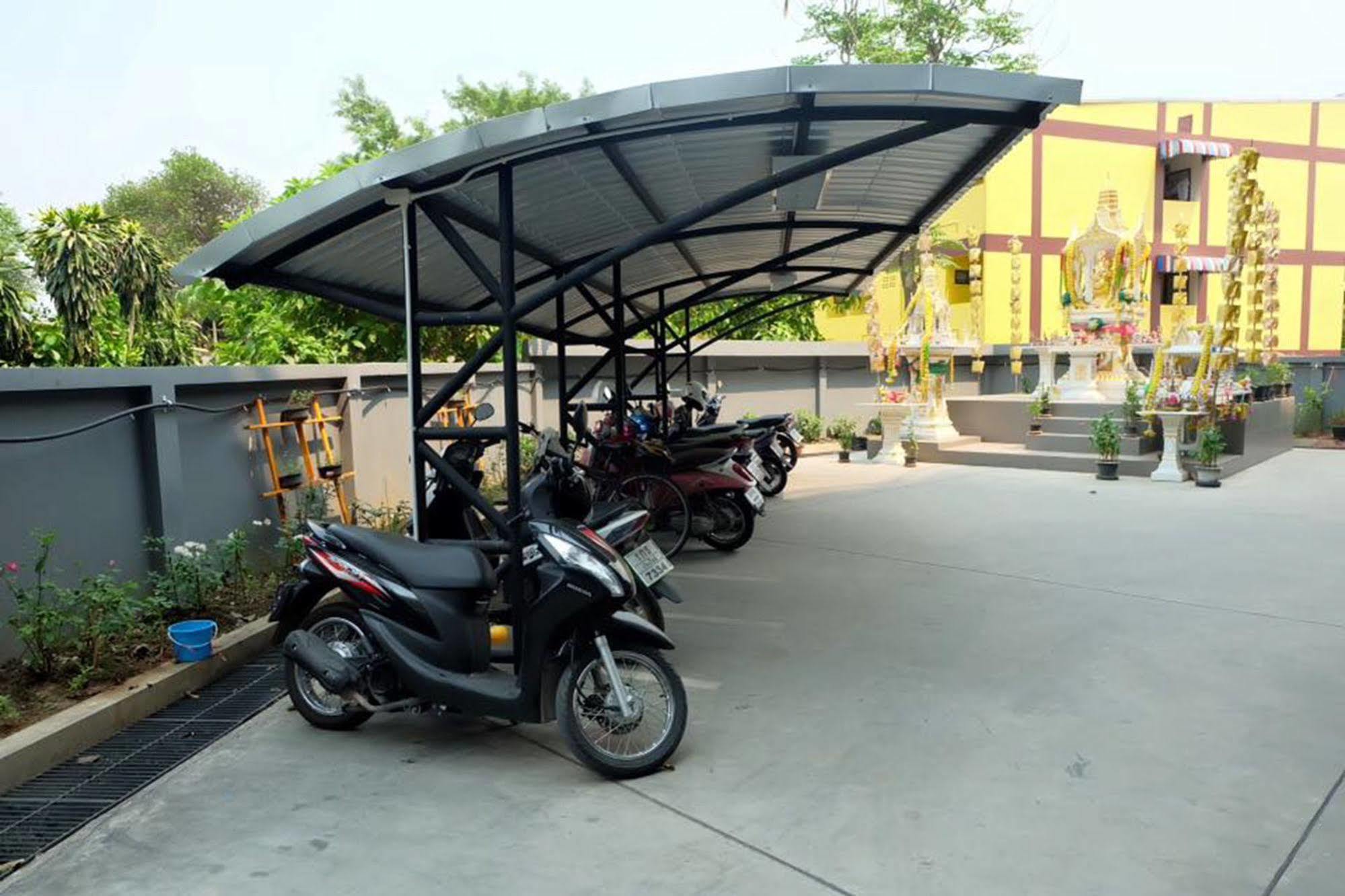 Aparthotel Sg 3*