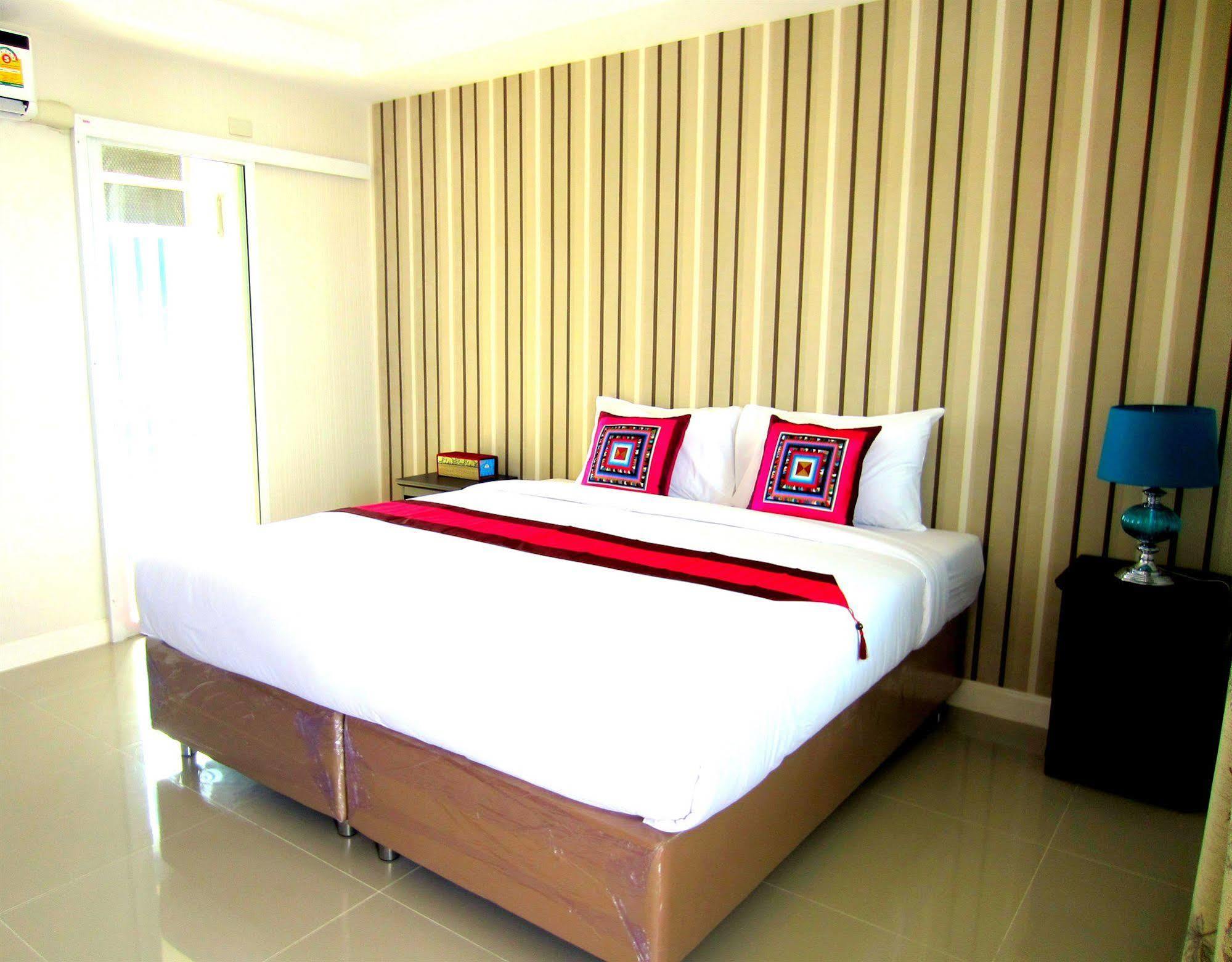Waroros Boutique 3*