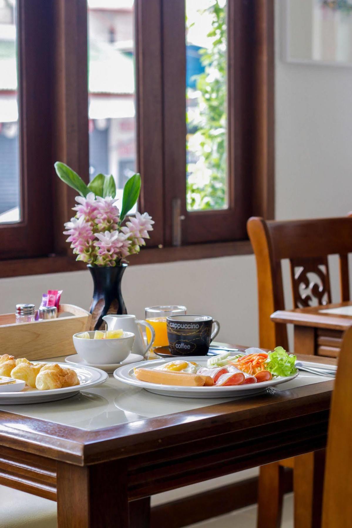 Cozytel Chiangmai Hotel 3*