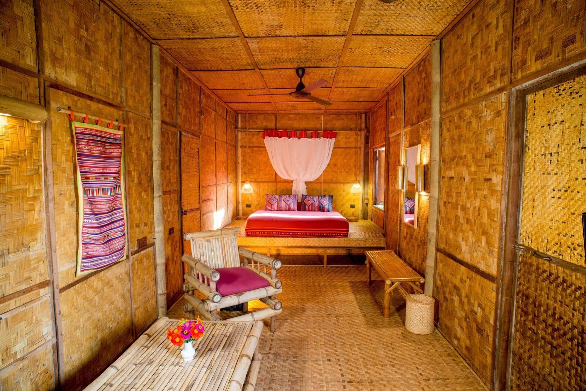 Lisu Rumah tetamu 2*