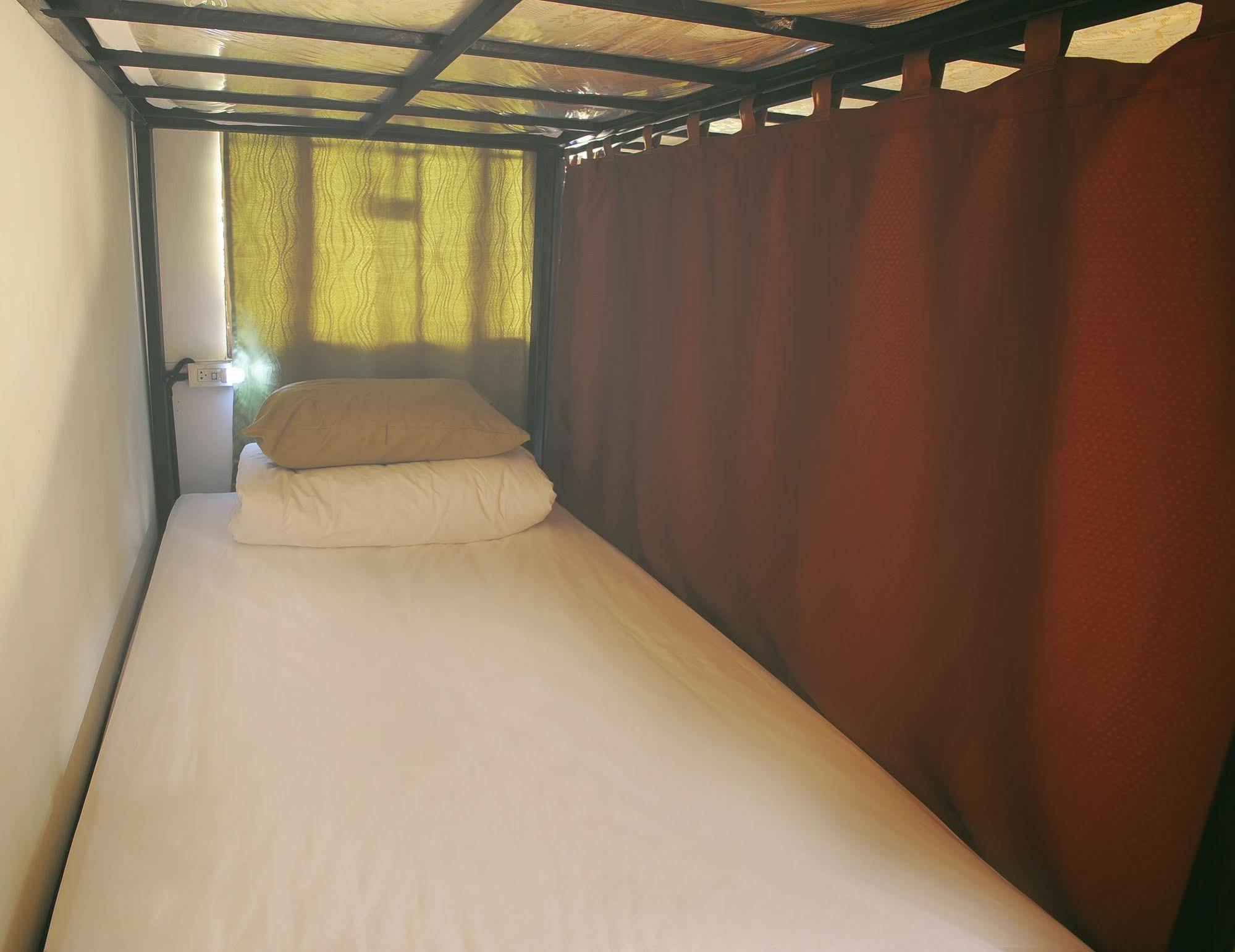 Hostel Manon