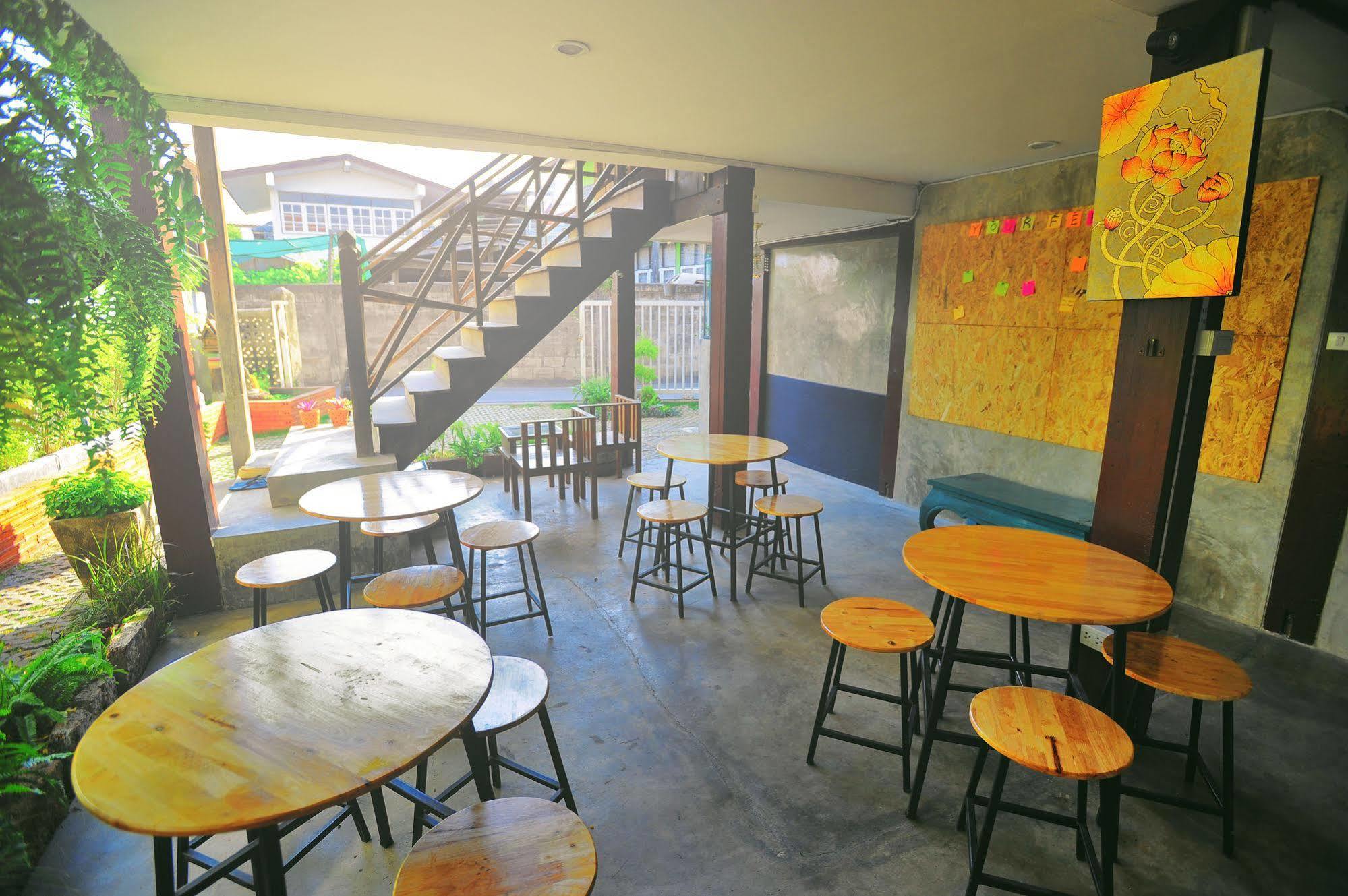 Manon Hostel *