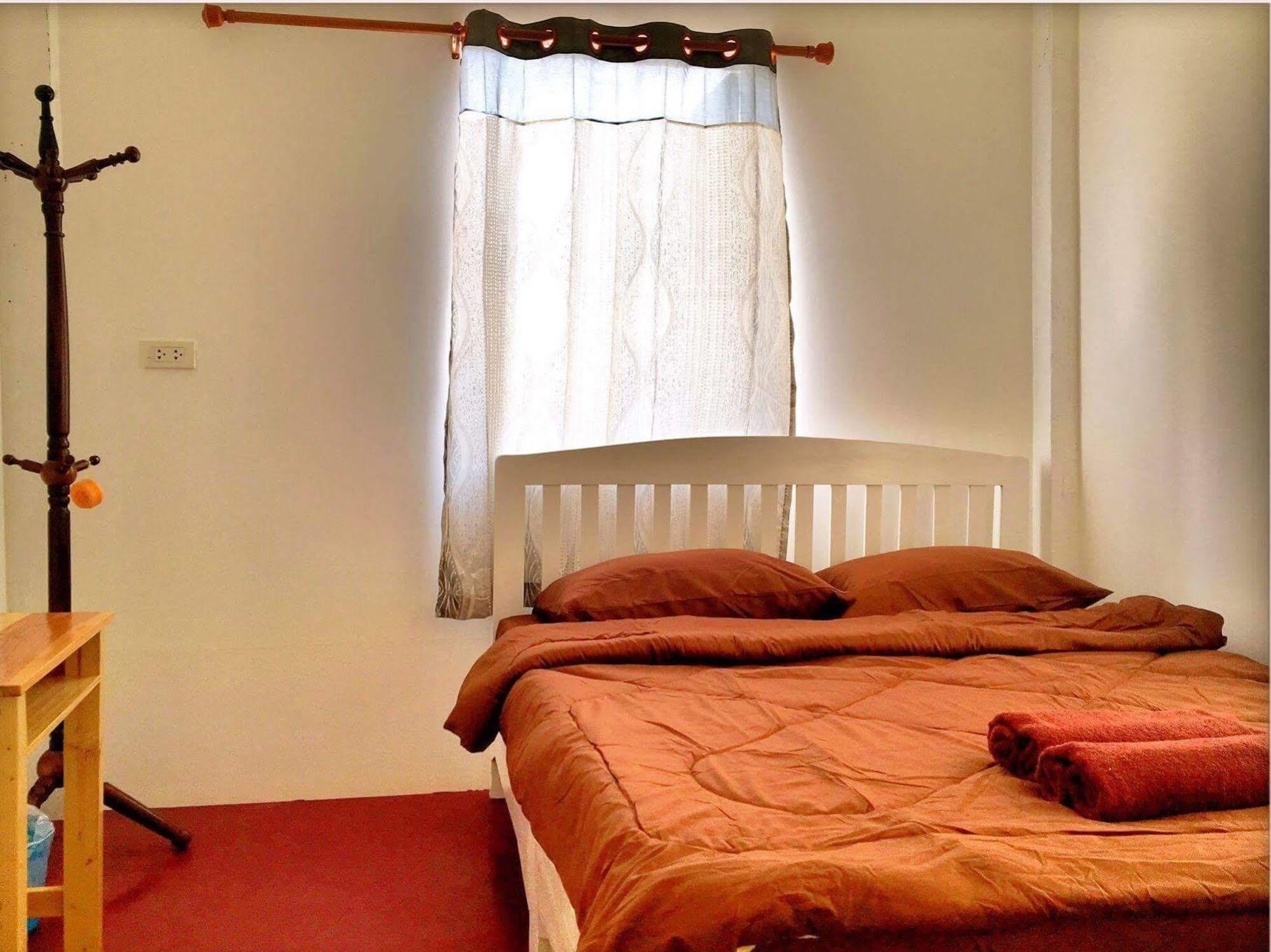 Bed & Breakfast Paapu House 2*
