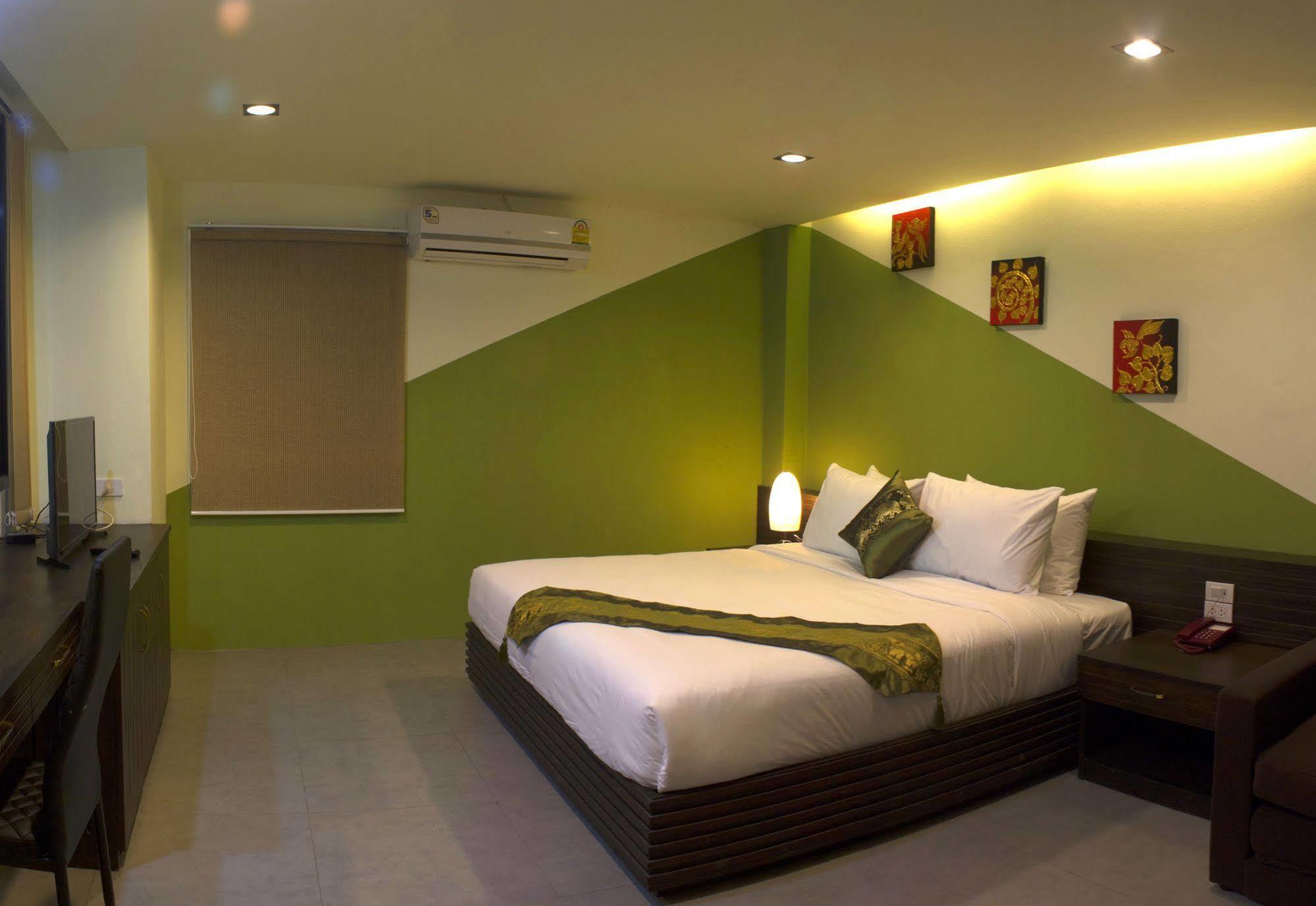 Oyo 1093 De Nawarat Boutique Hotel Chiang Mai