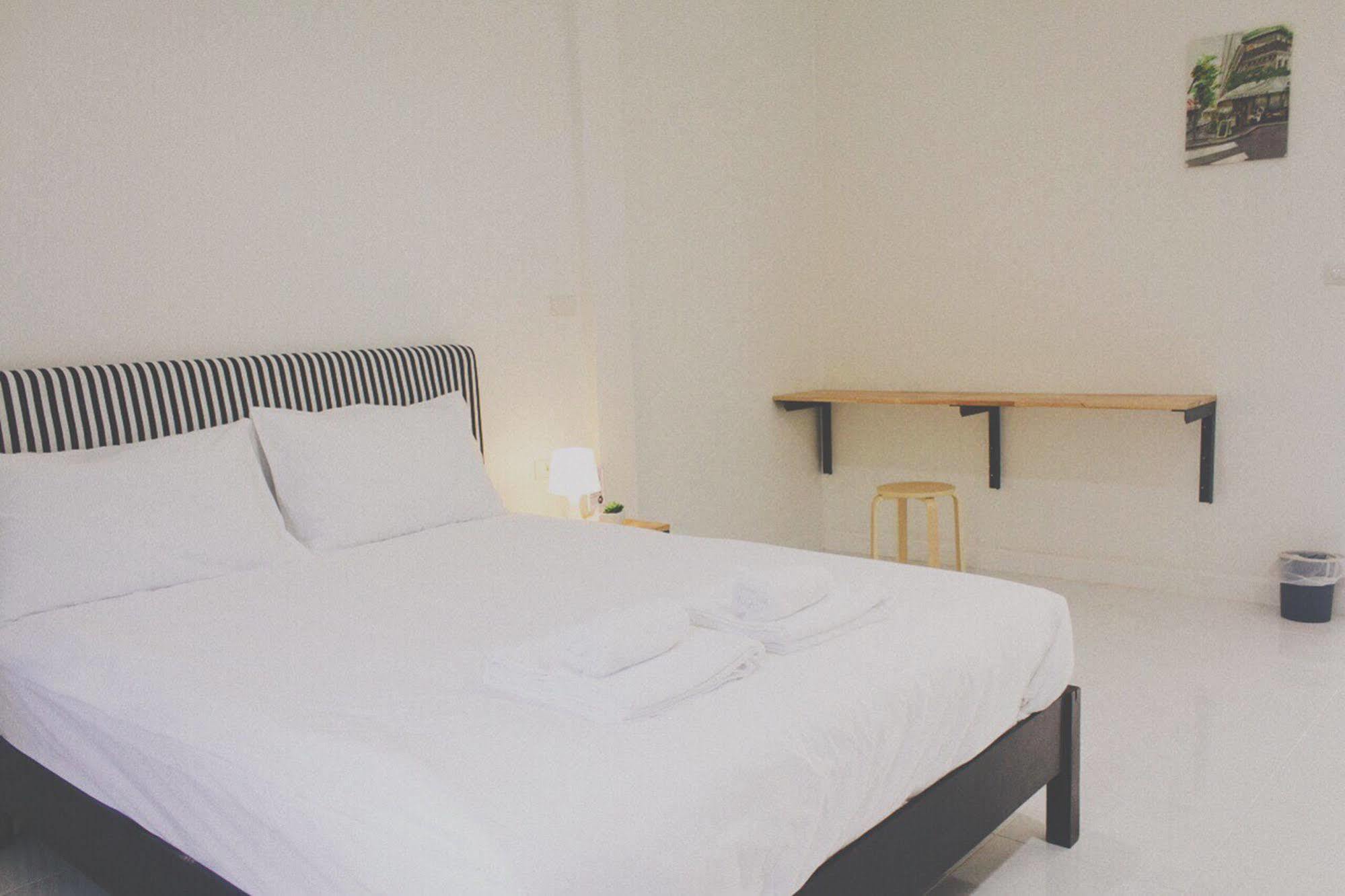 Maalamaii Hotel 2*