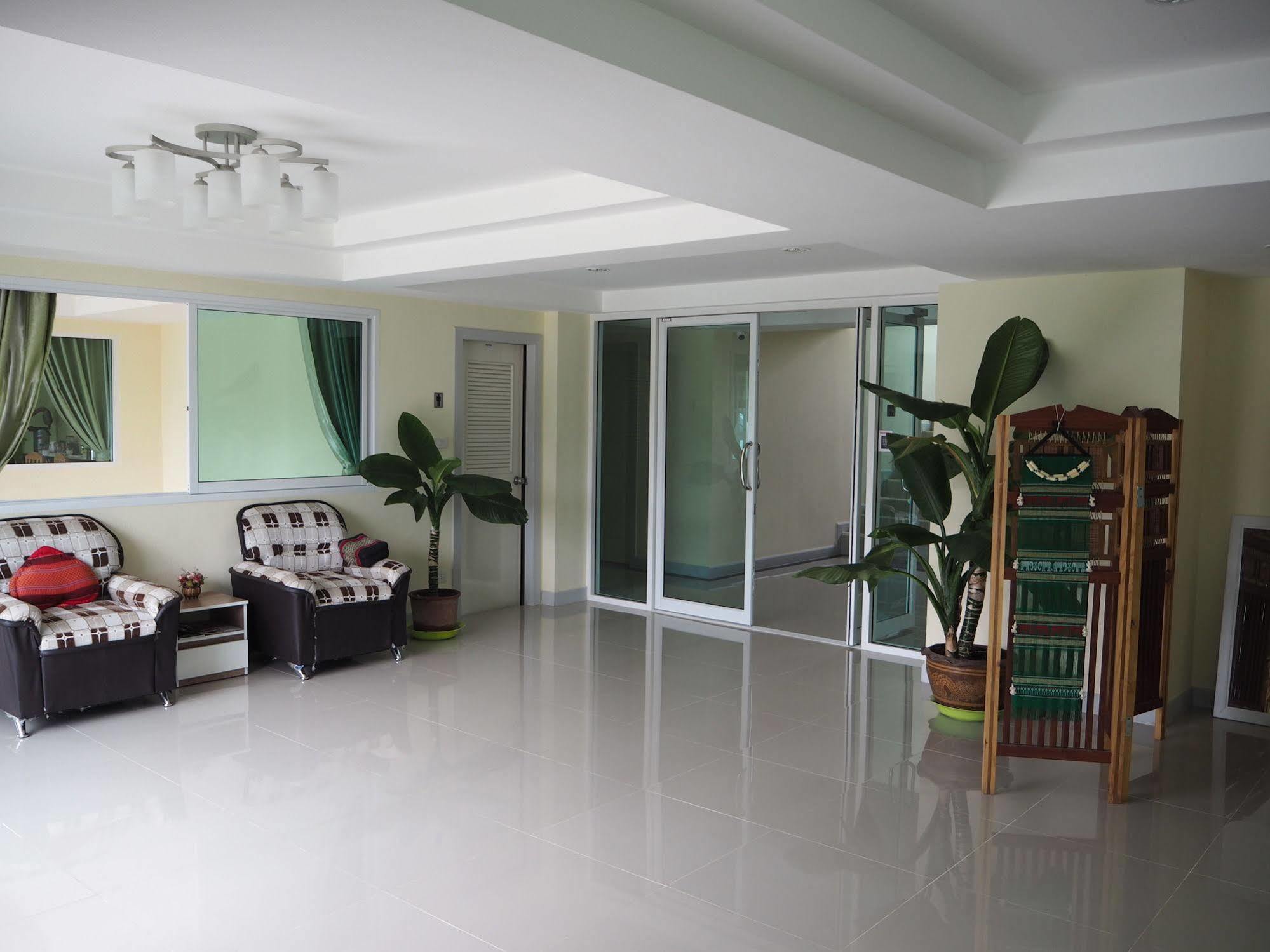D-sabai Motel Chiang Mai