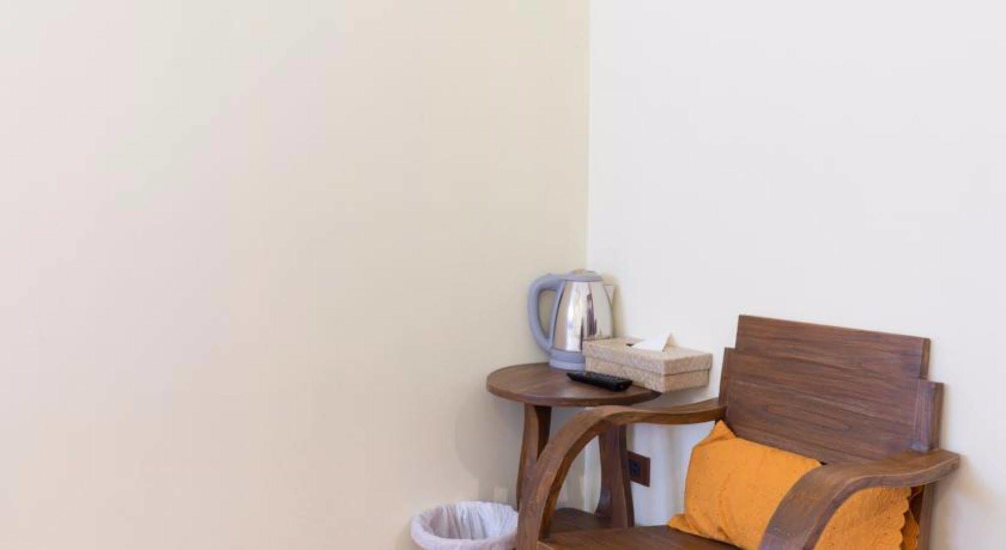 Manon Sleepeatdrink 3* Chiang Mai