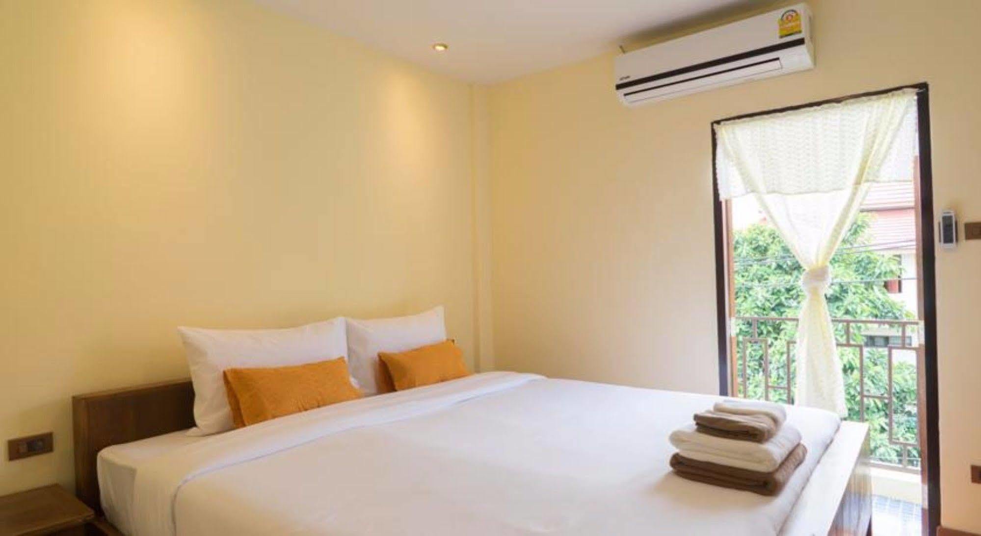 Manon Sleepeatdrink 3* Chiang Mai