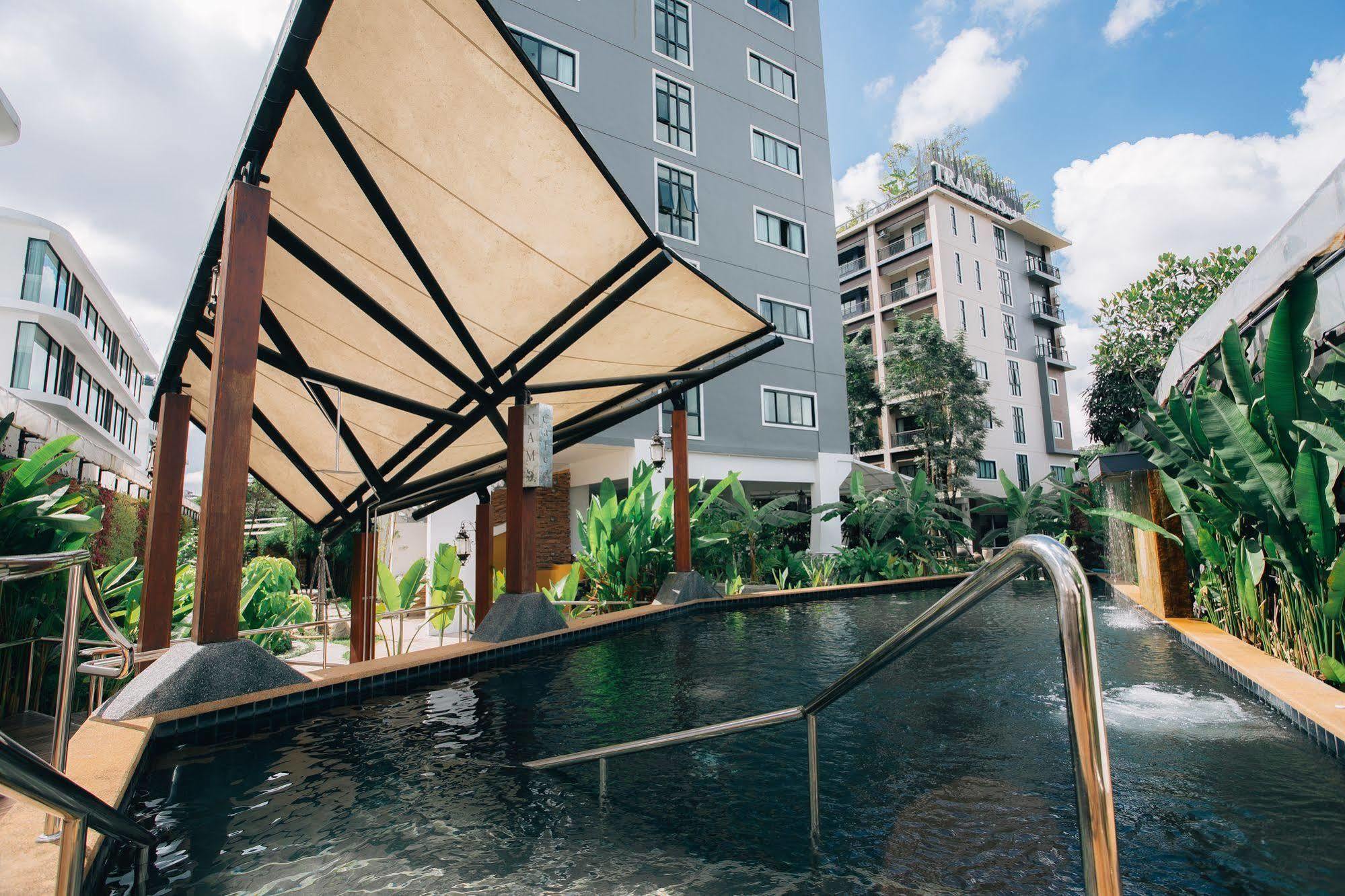Resort Icheck Trams Square Chiang Mai