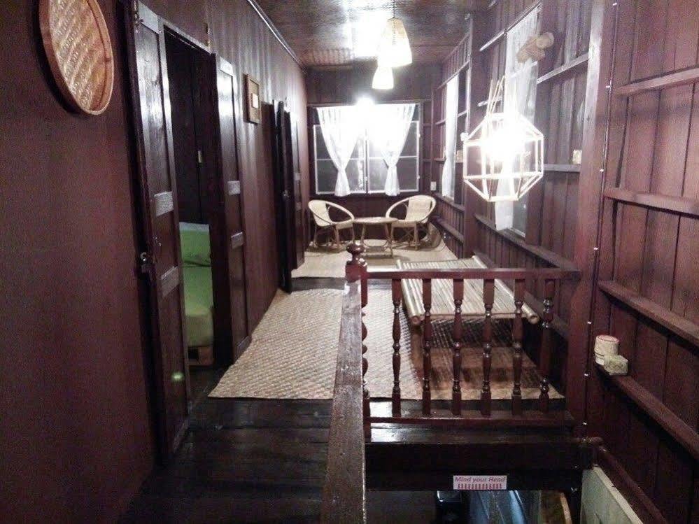Twin House @ Tapae Albergue *