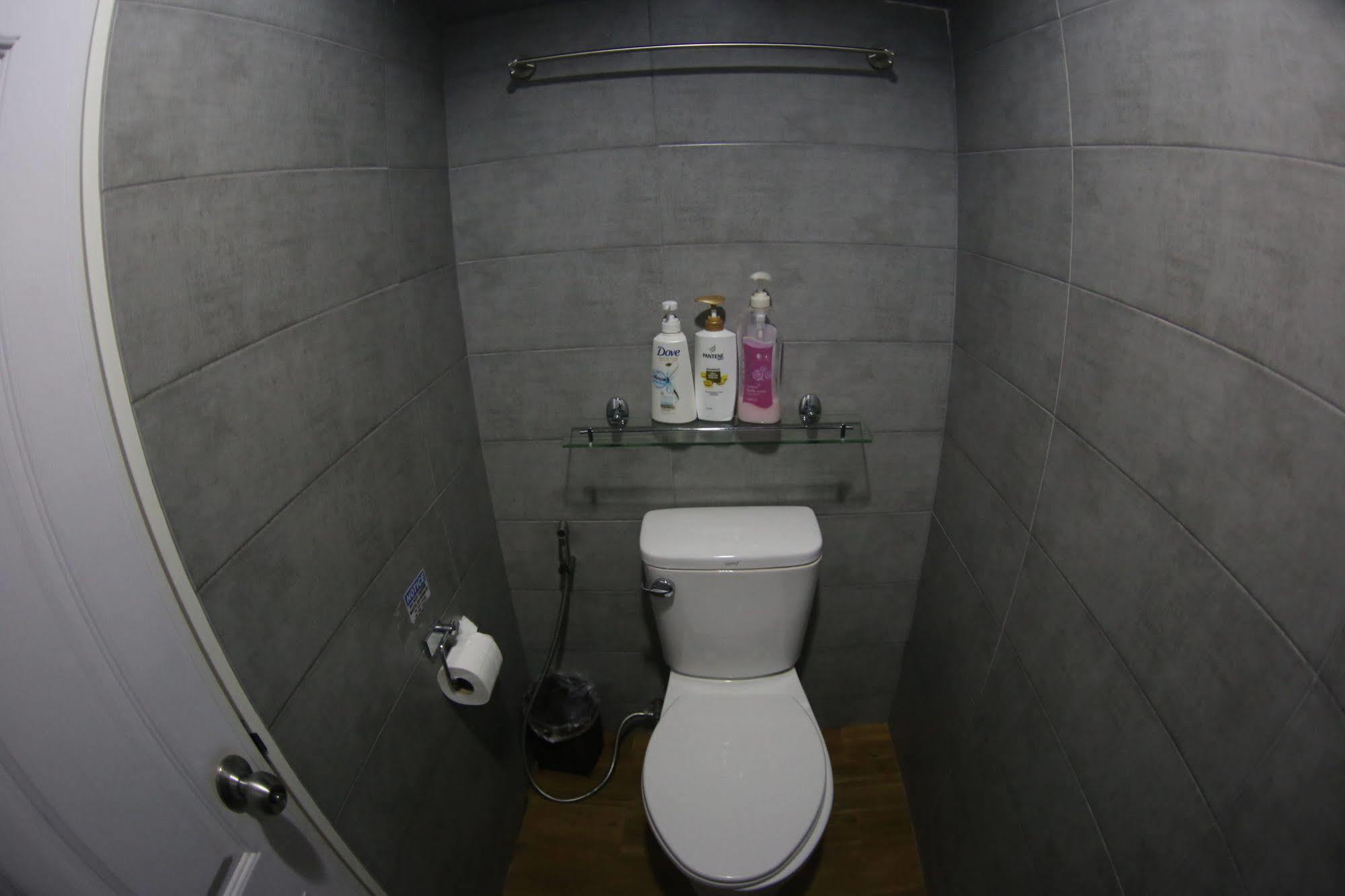 Ashi Poshtel Hostel *