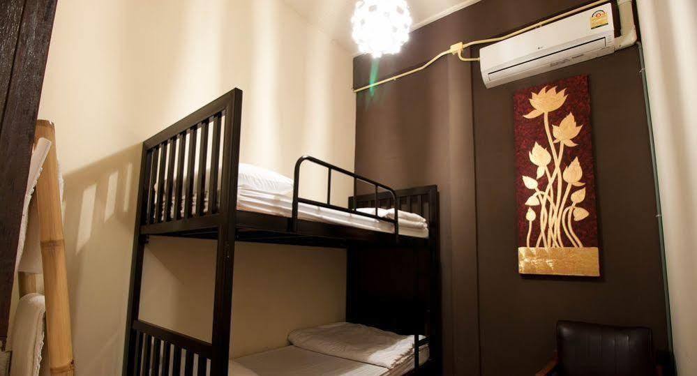 Ashi Poshtel Hostel